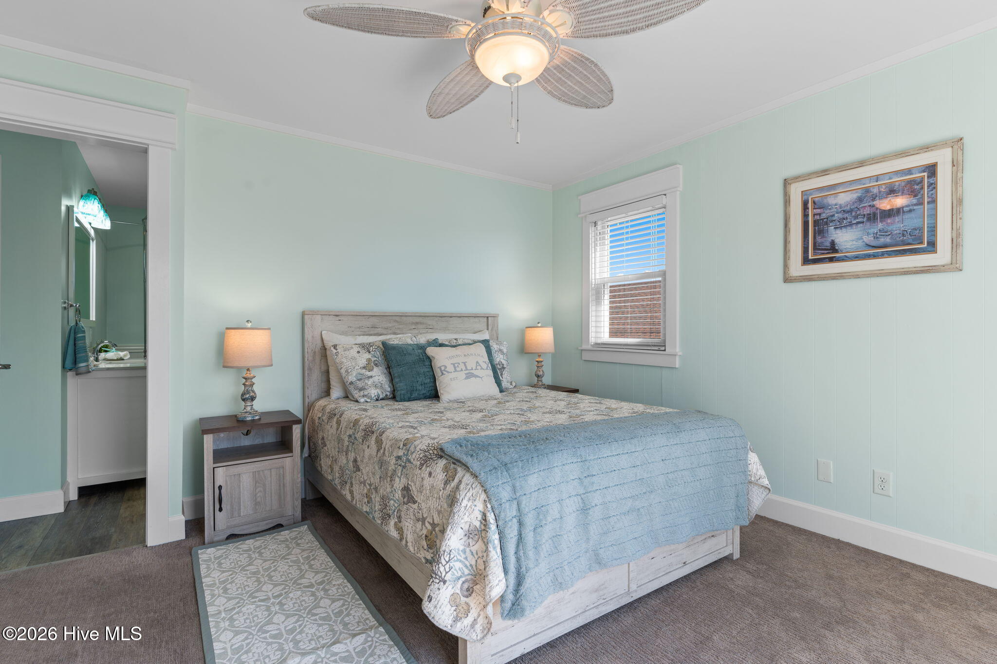 100556597 | Photo 28