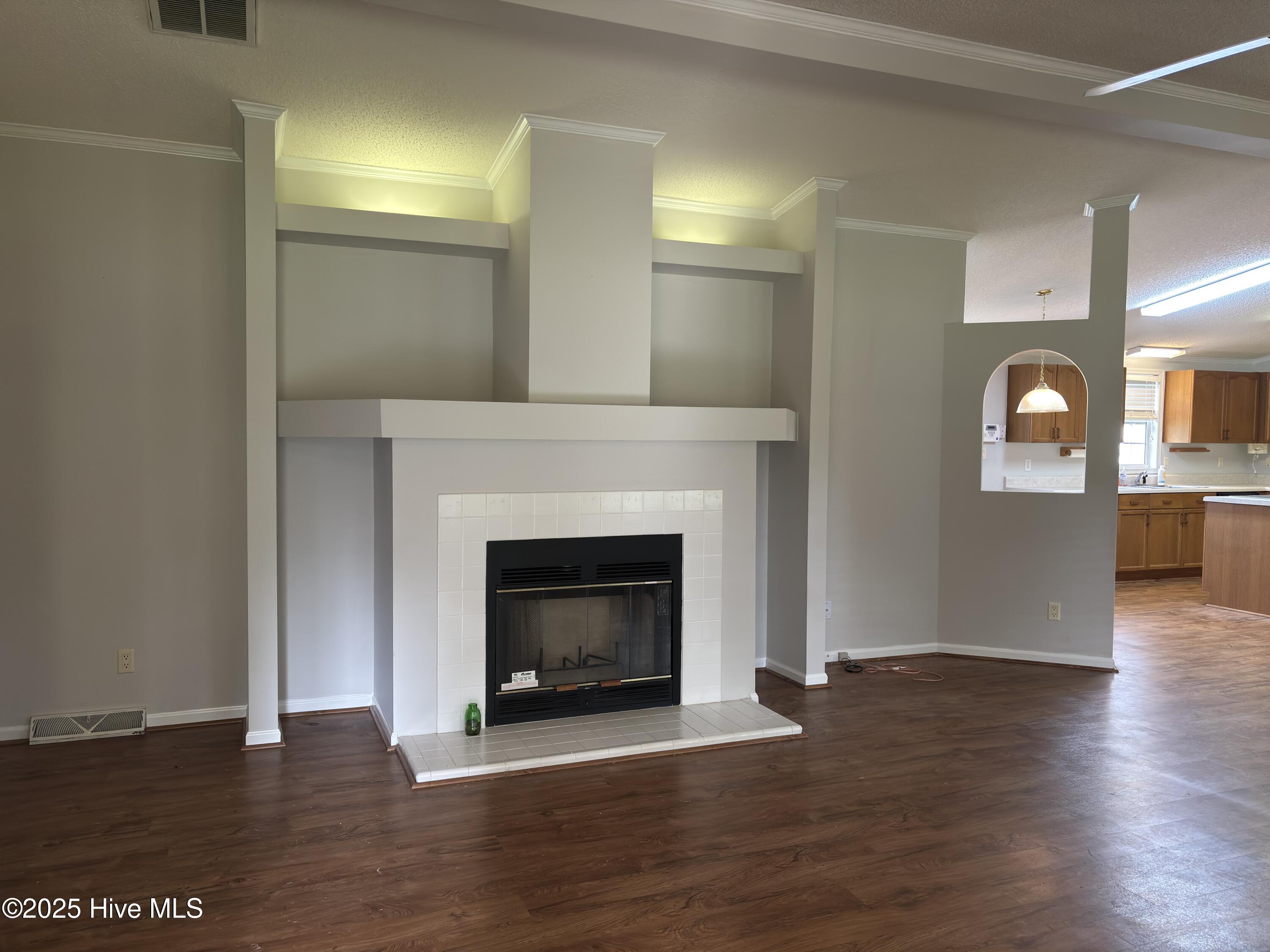 Fireplace with Built-Ins