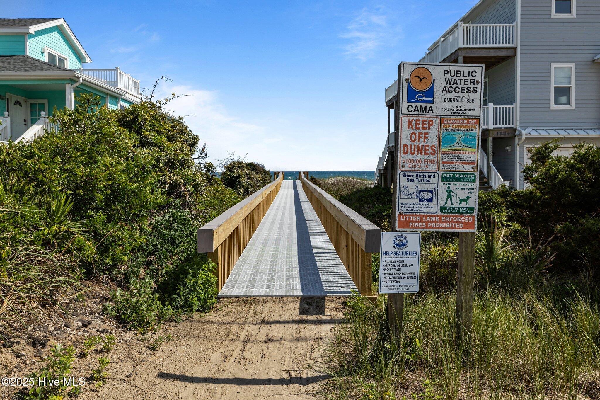 Homes for sale in Emerald Isle, NC | 1905 Emerald Dr, Emerald Isle, NC 28594 | MLS# 100509194