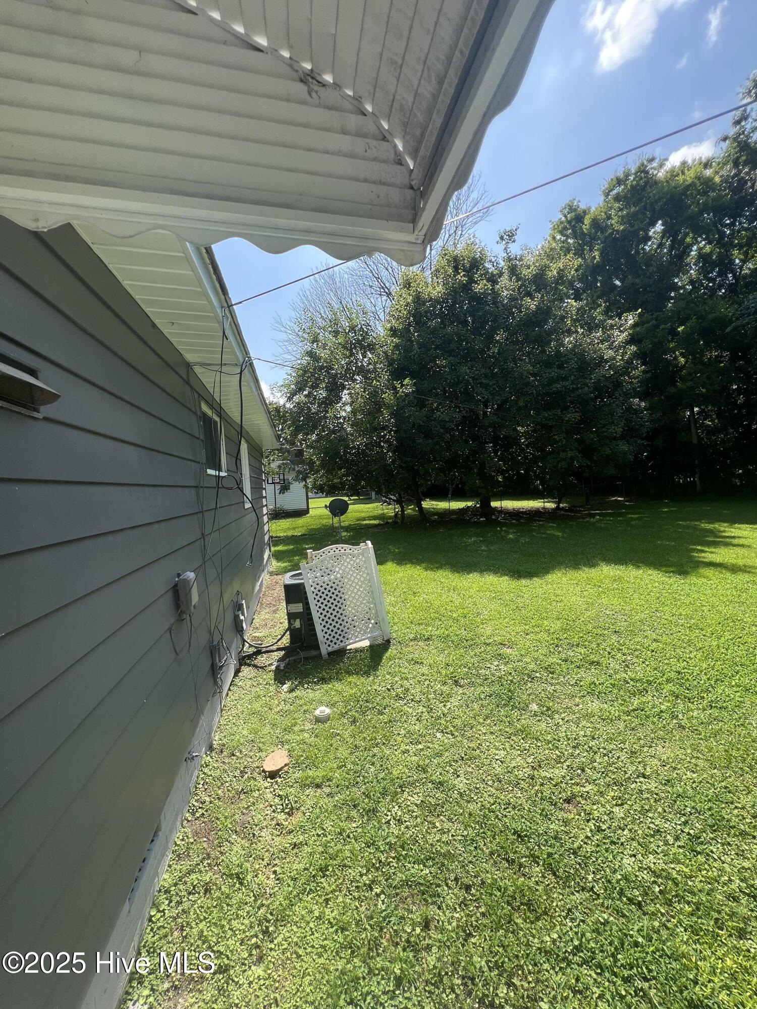 2505 Beechwood Drive