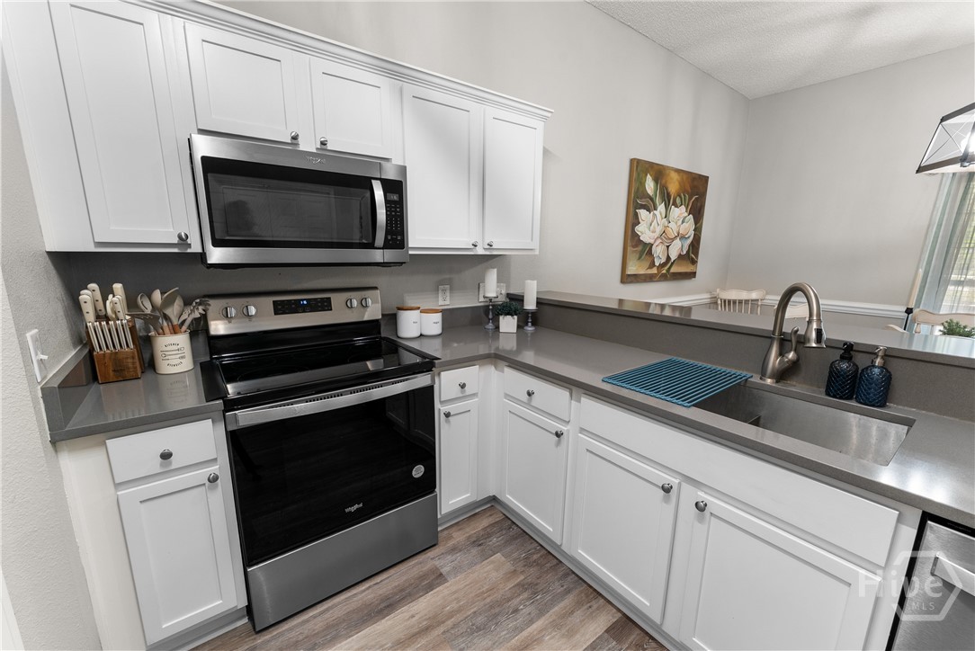 Open kitchen