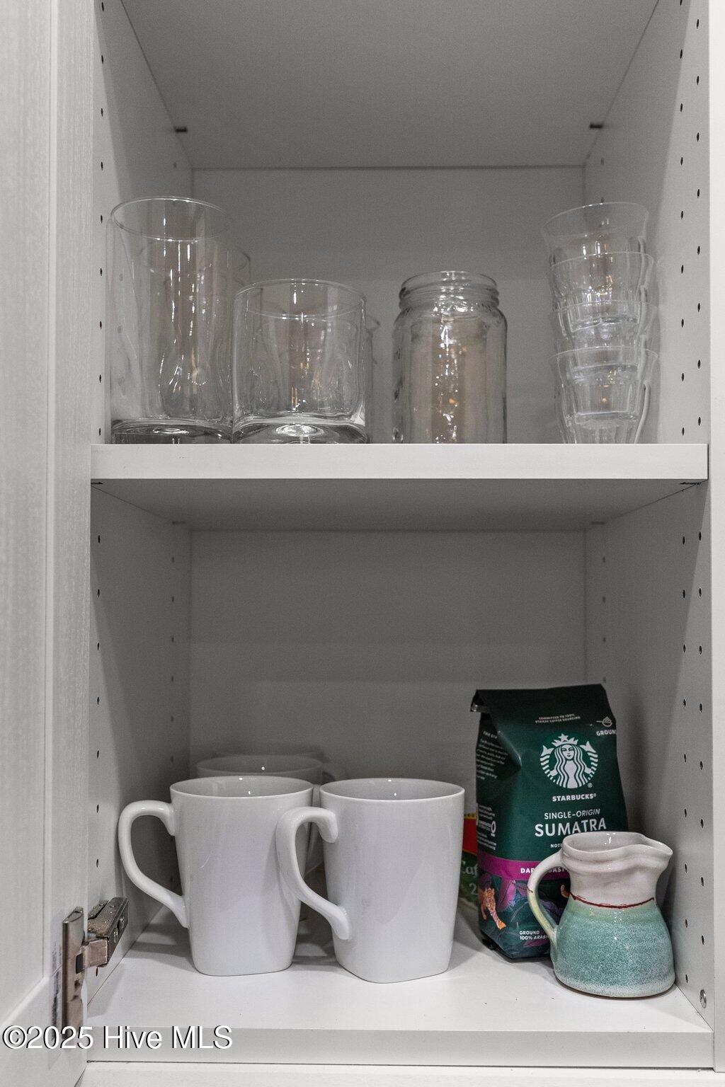 100543966 | Photo 19