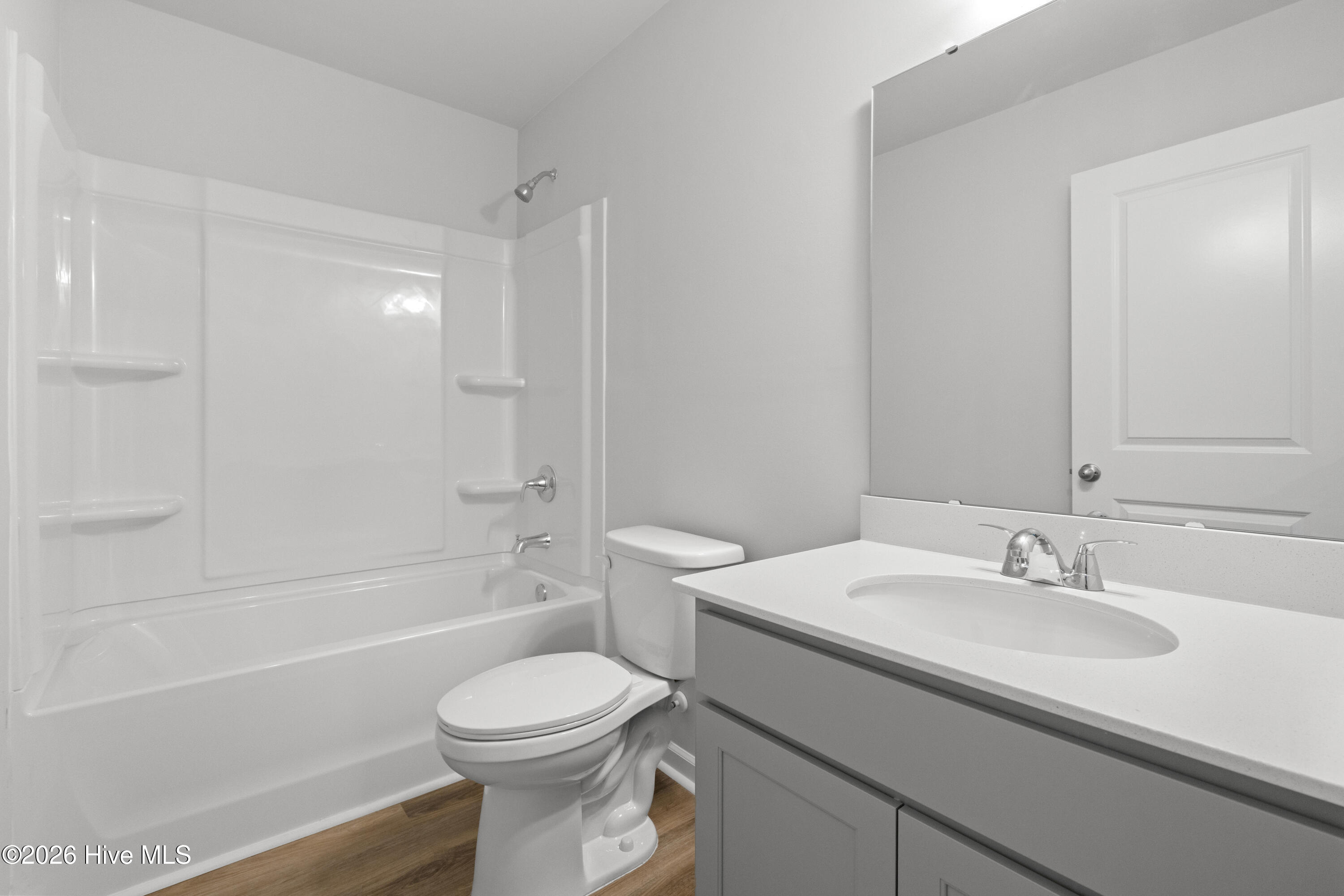 100552120 | Photo 37