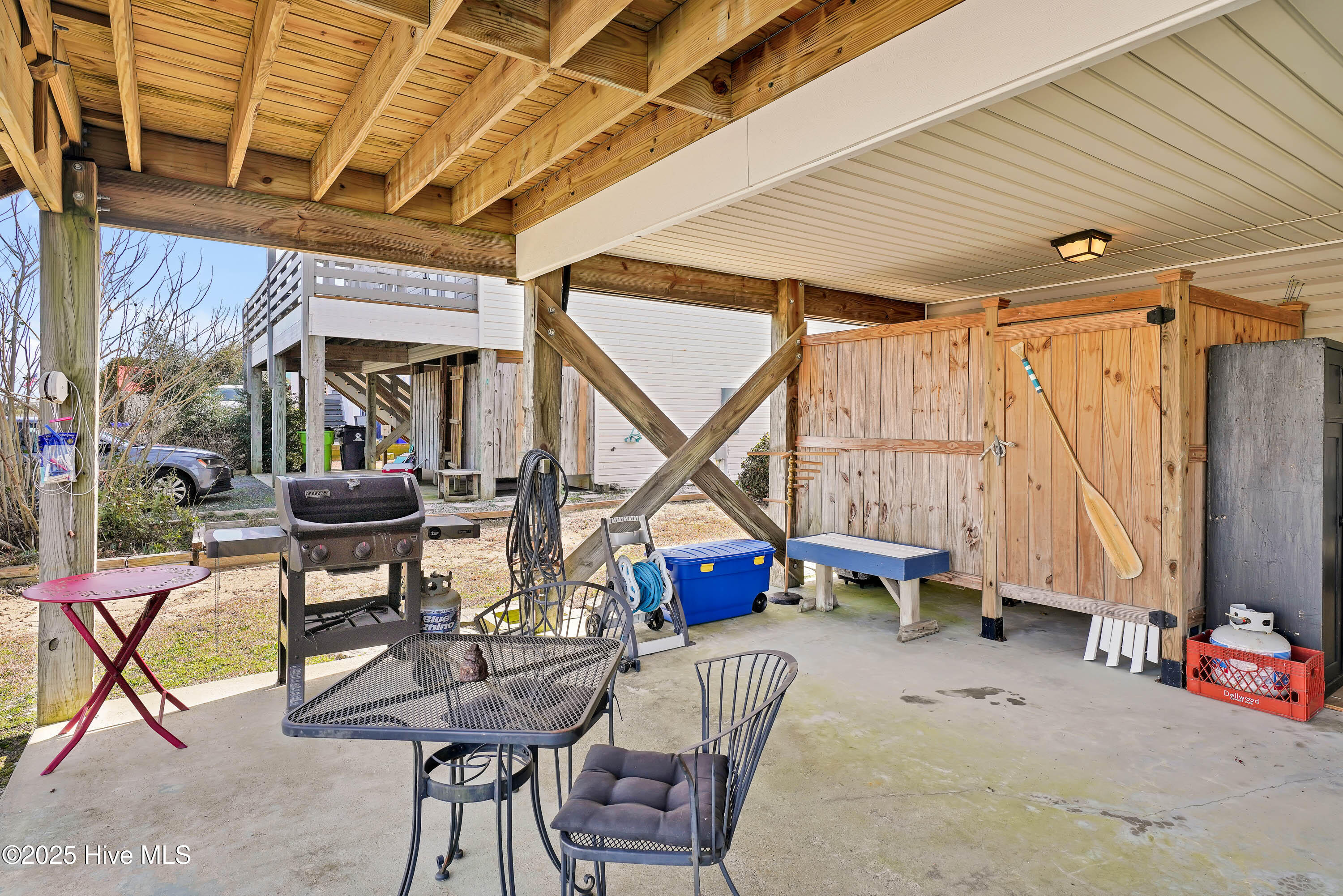 100543456 | Photo 34