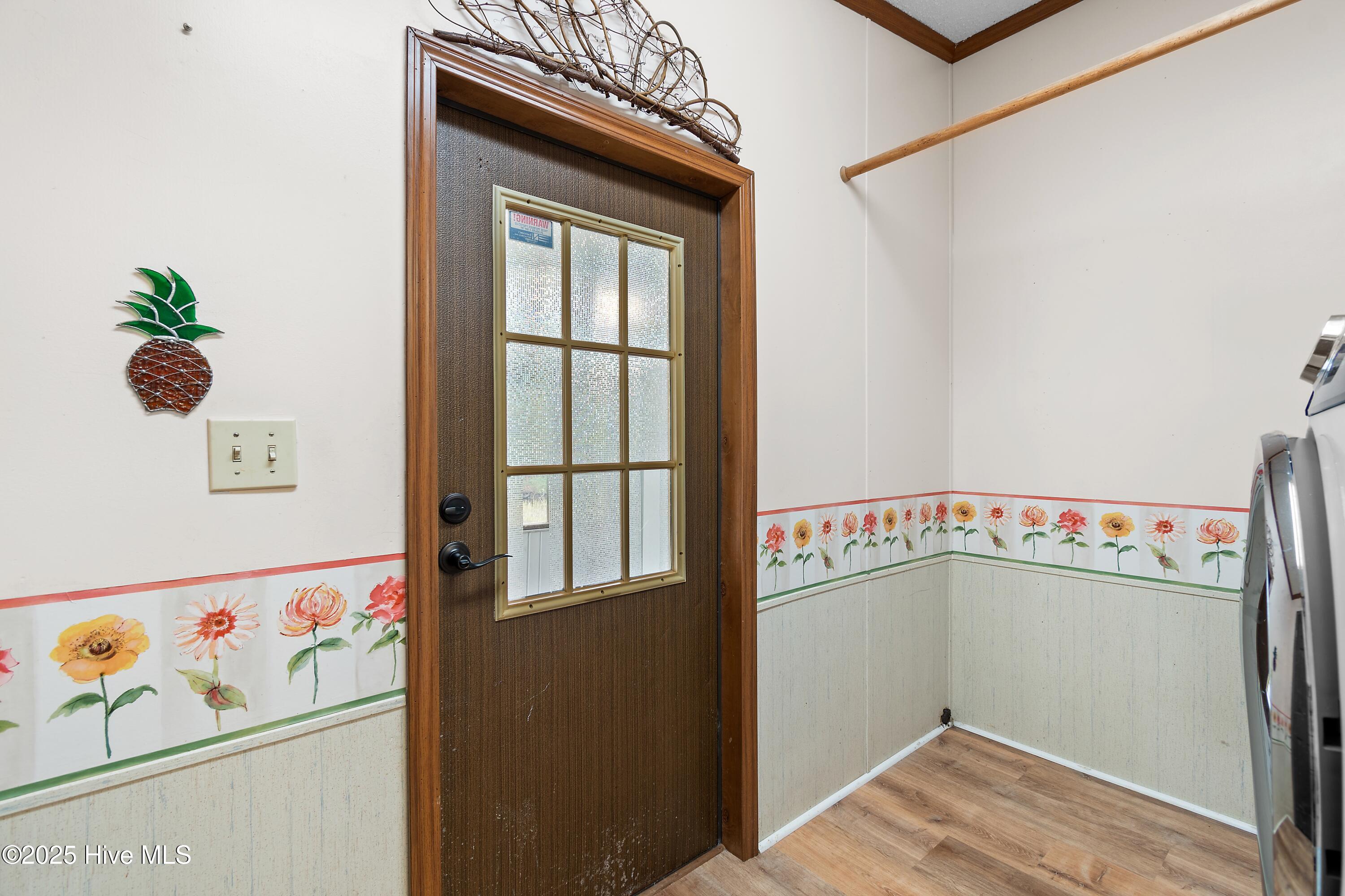 100538927 | Photo 32