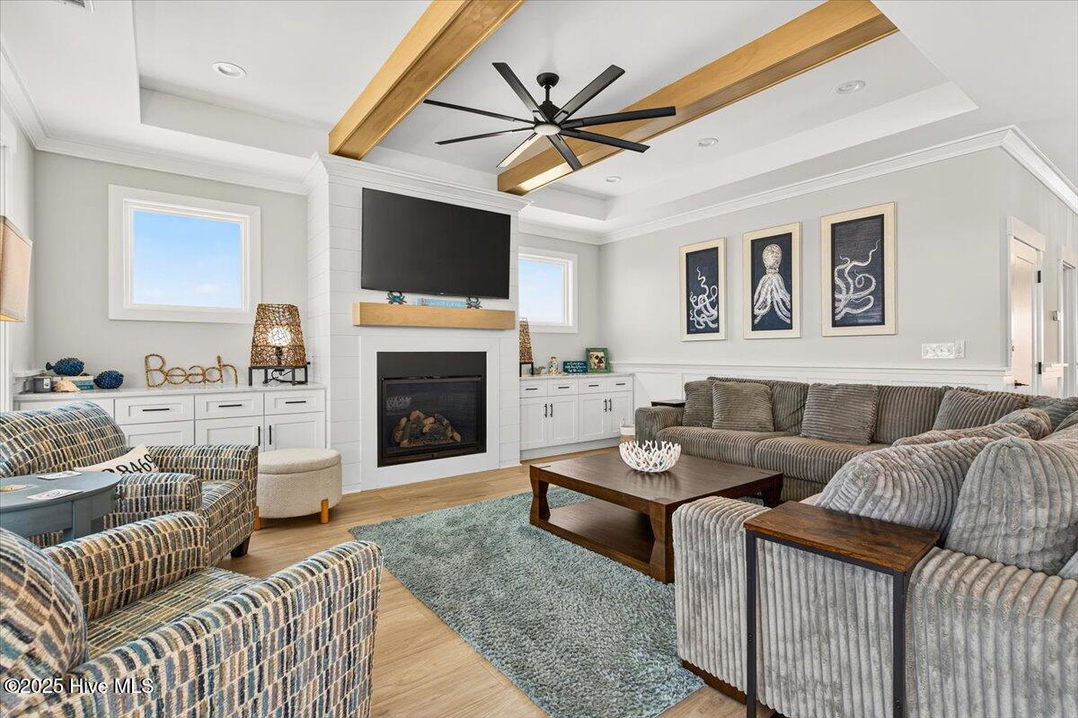 100527813 | Photo 10