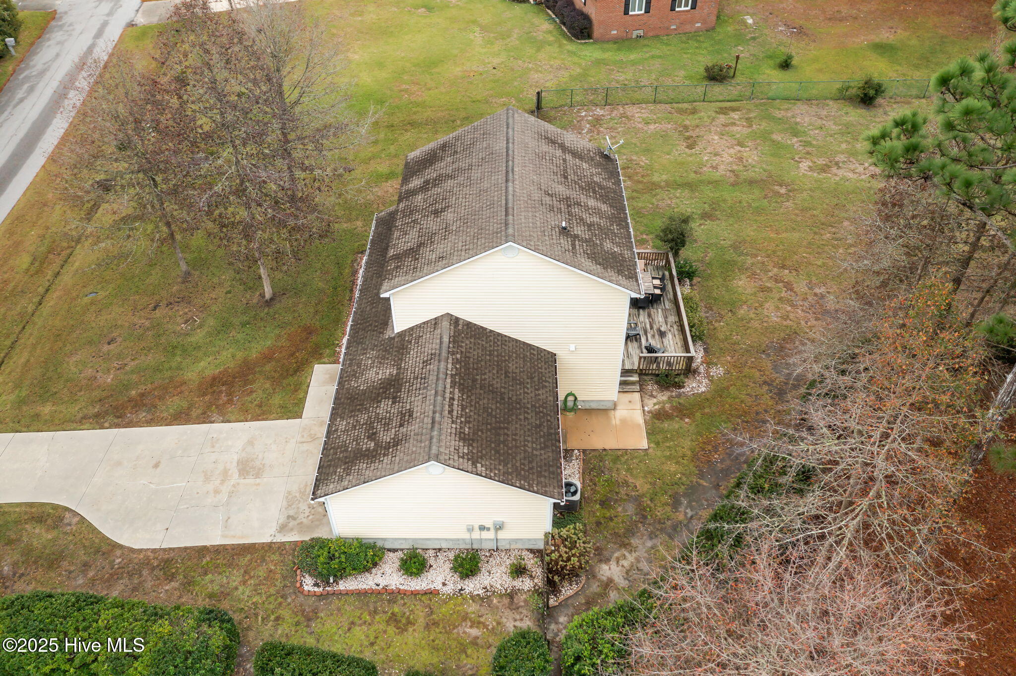 100539513 | Photo 36