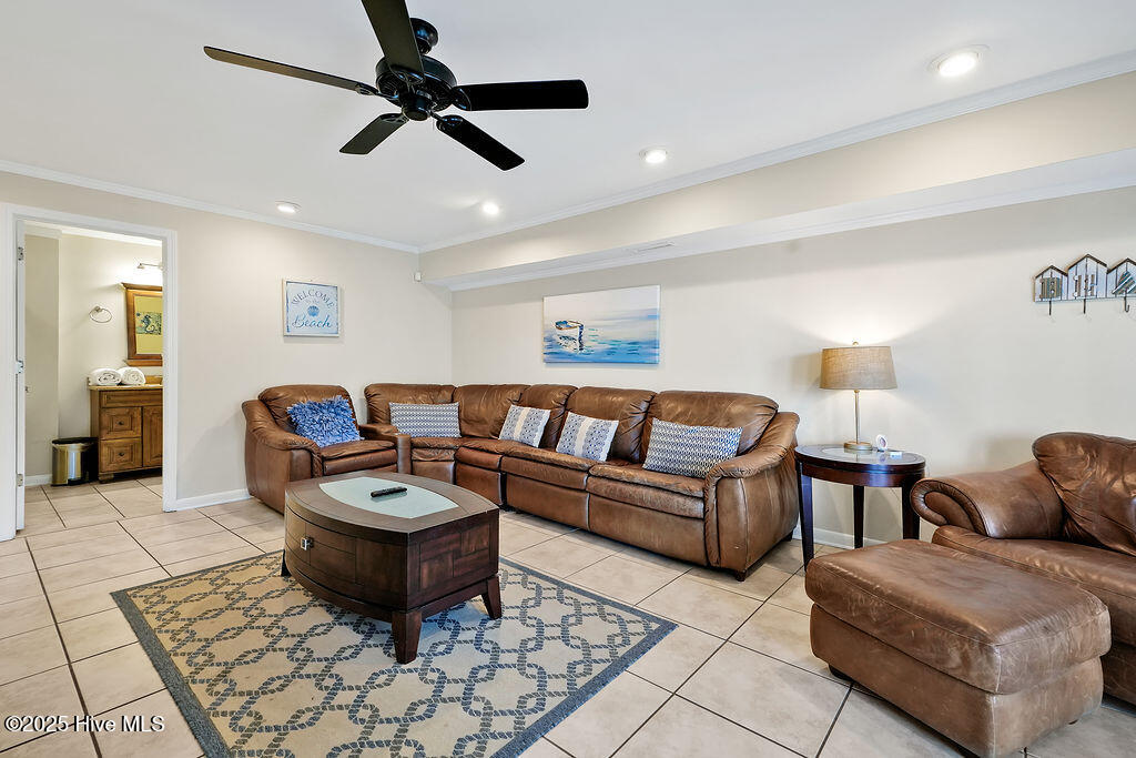 100544569 | Photo 35