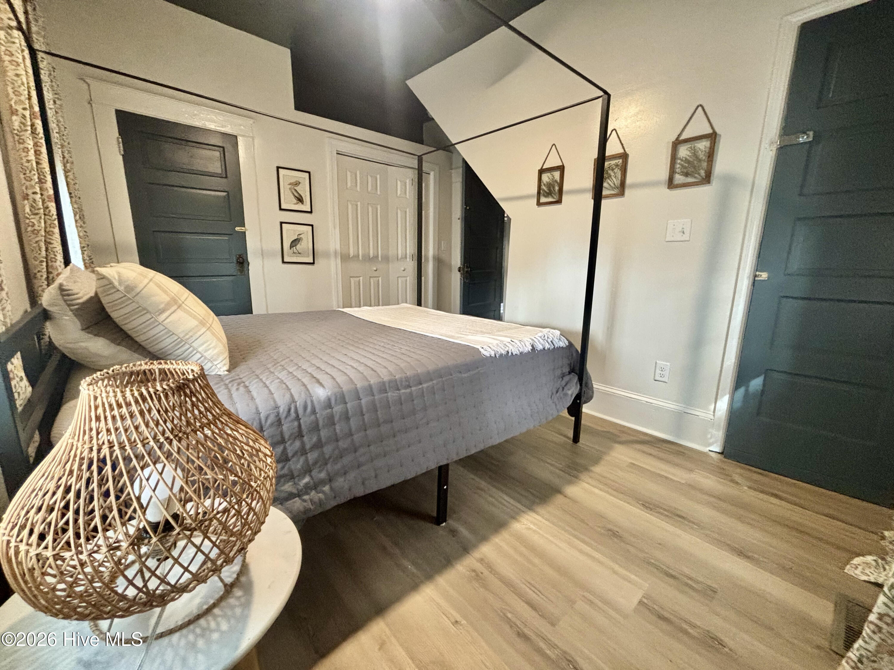 100556581 | Photo 25