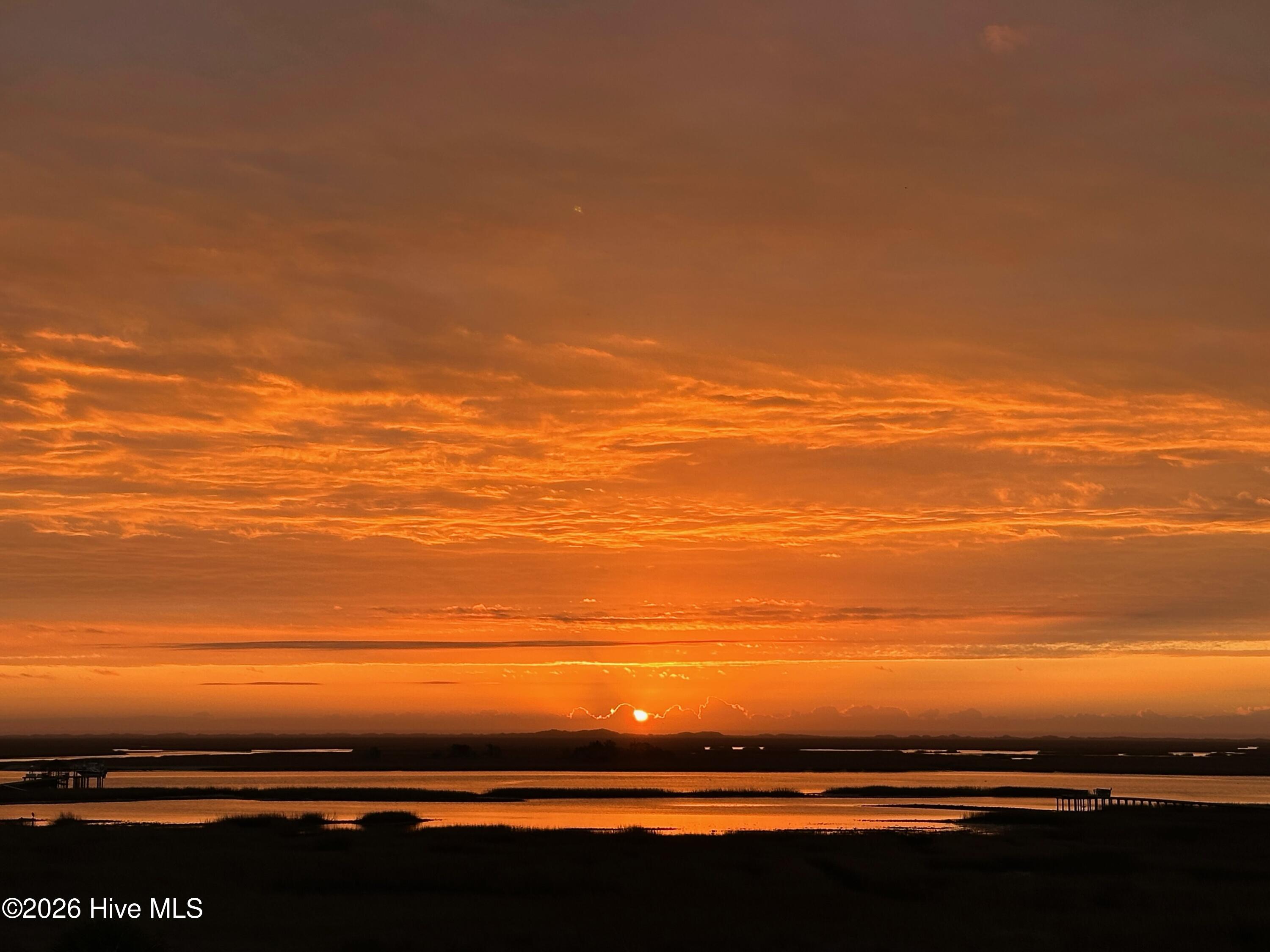 100560087 | Photo 89