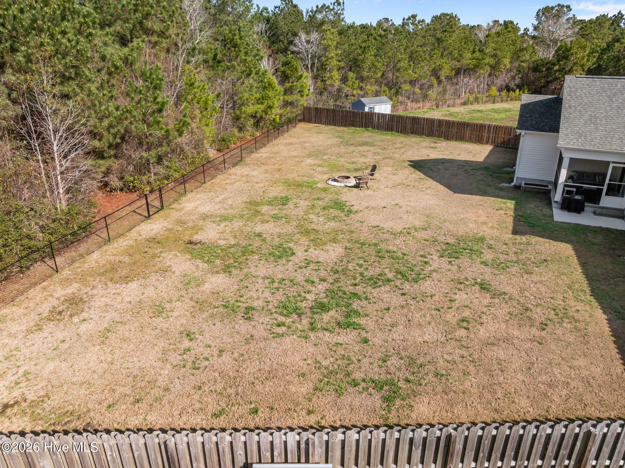 100564027 | Photo 42