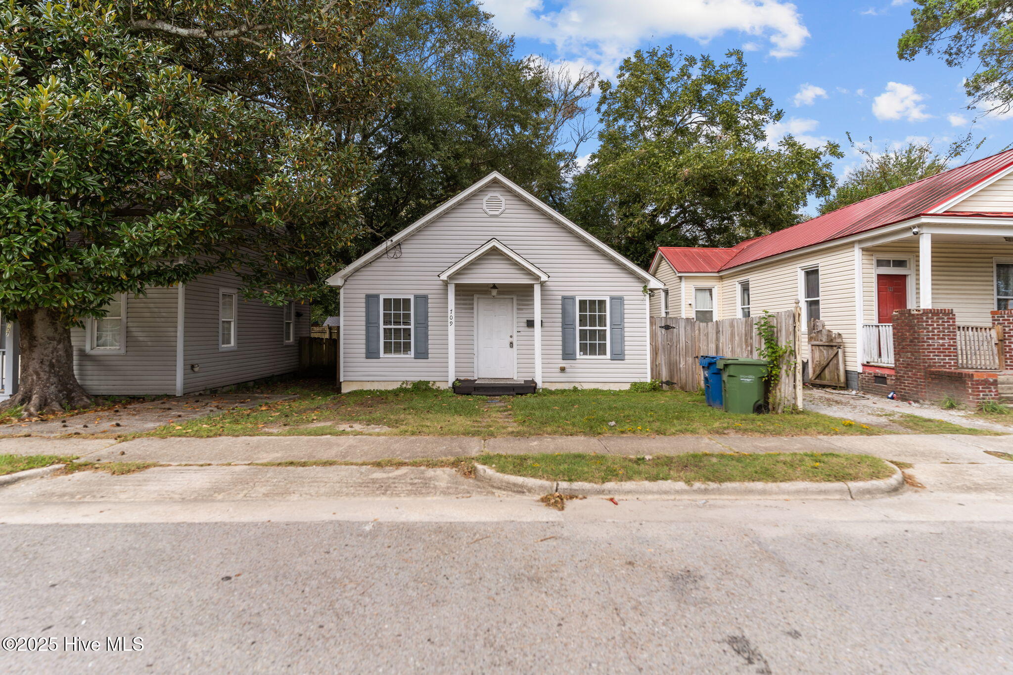 100534233 | Photo 26