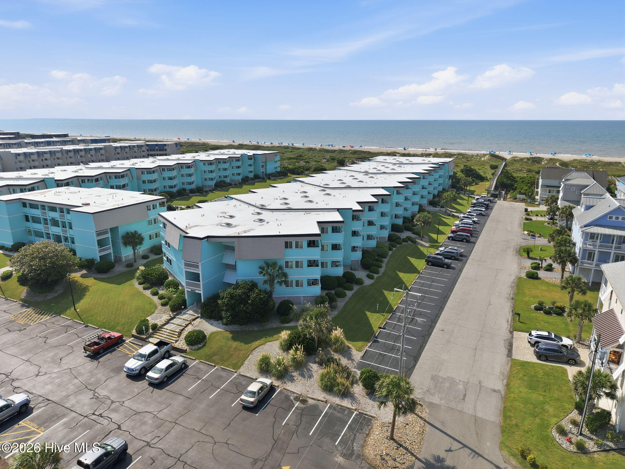 301 Commerce Way 