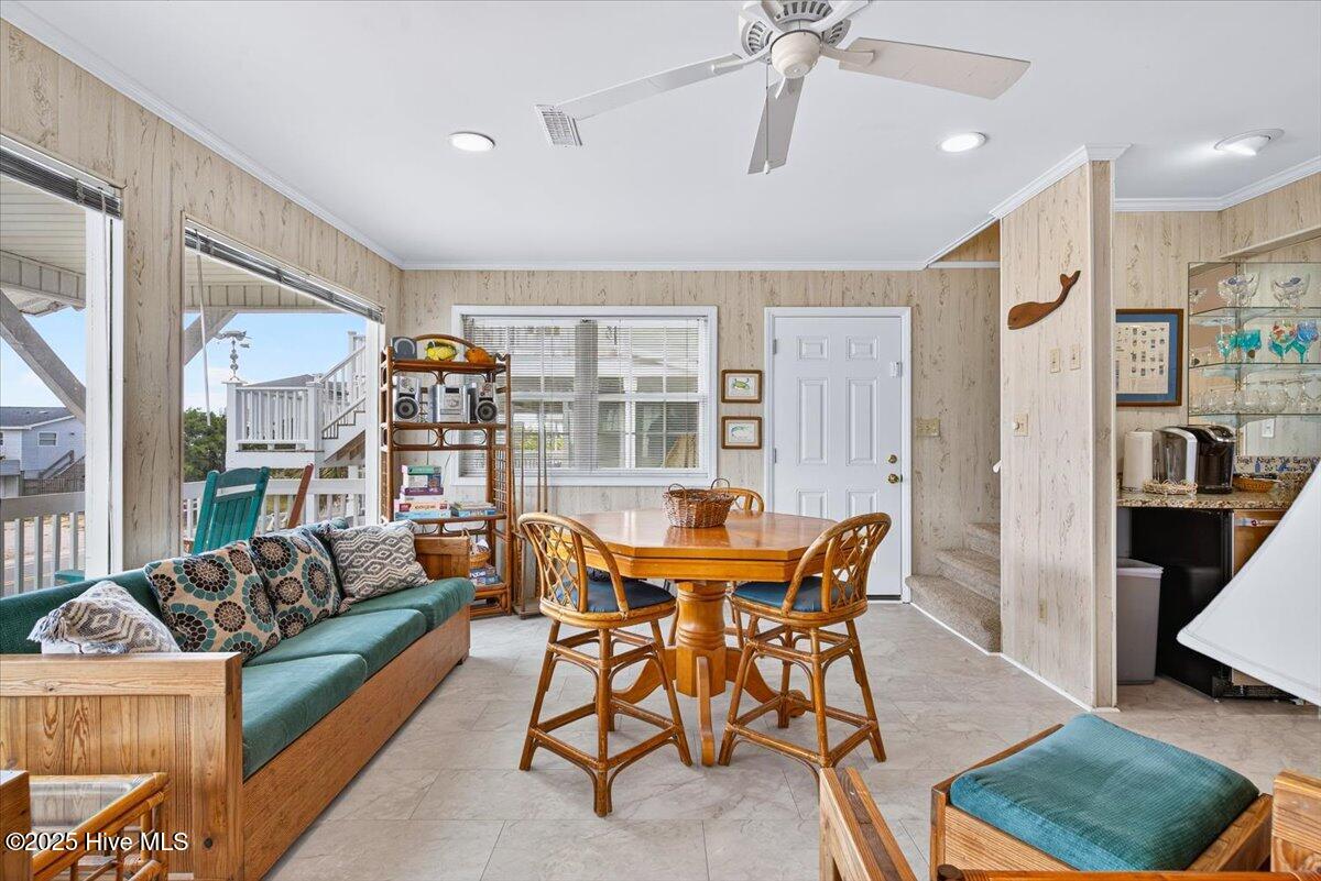 100531242 | Photo 12