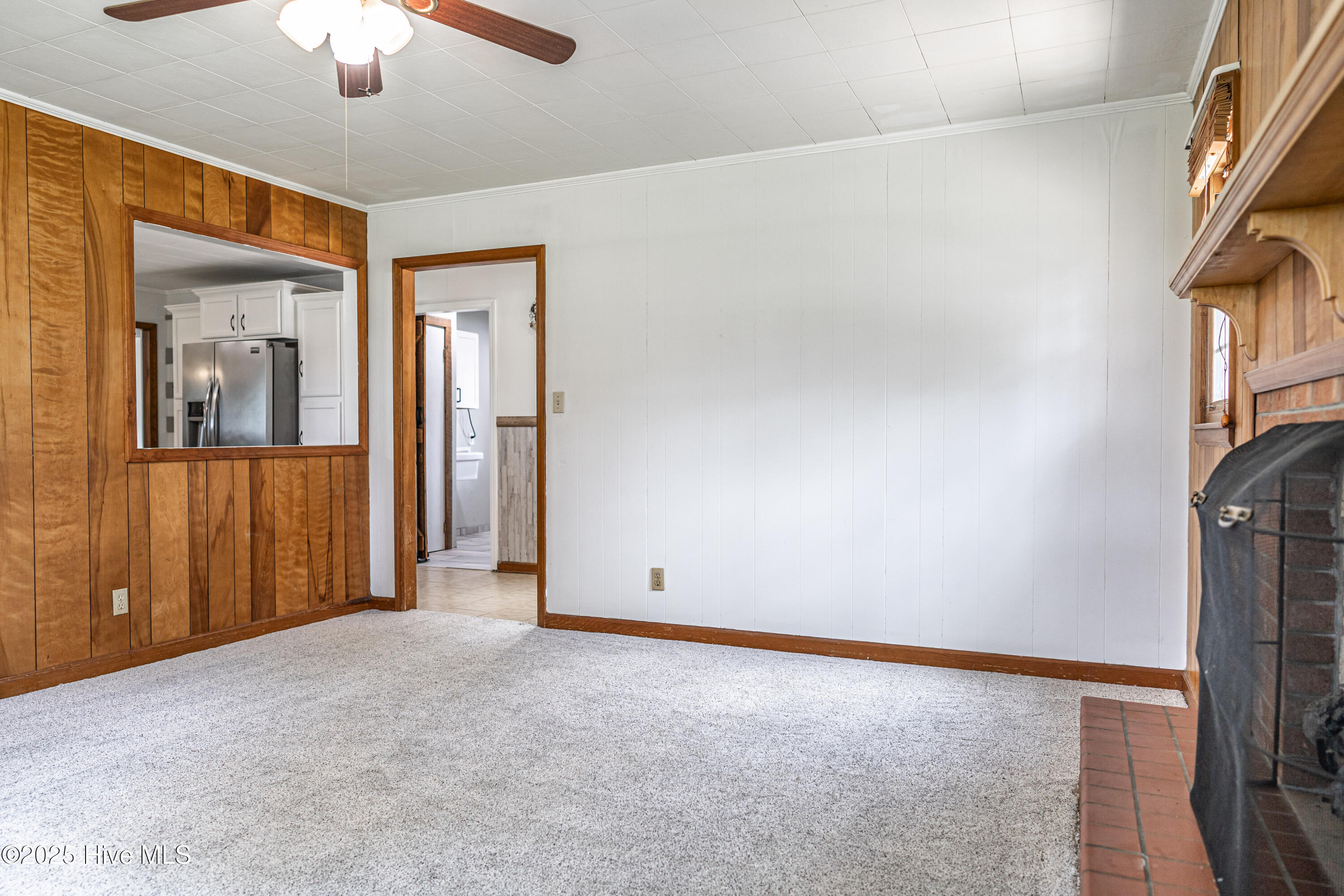 383 Lakey Siding Road