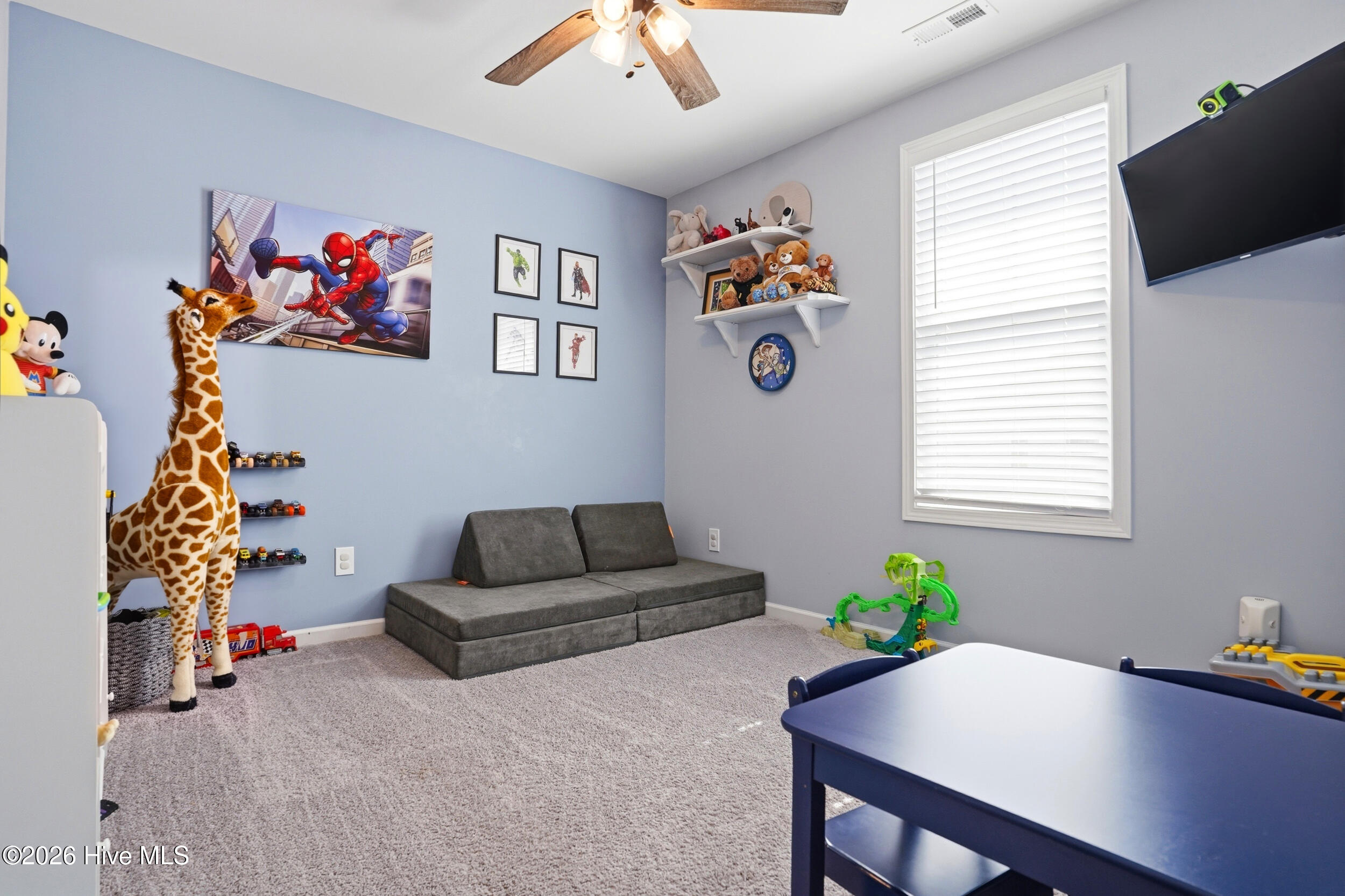 100567183 | Photo 29