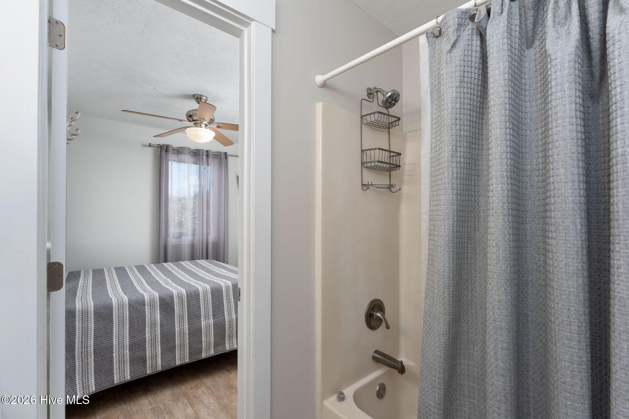 100552725 | Photo 31