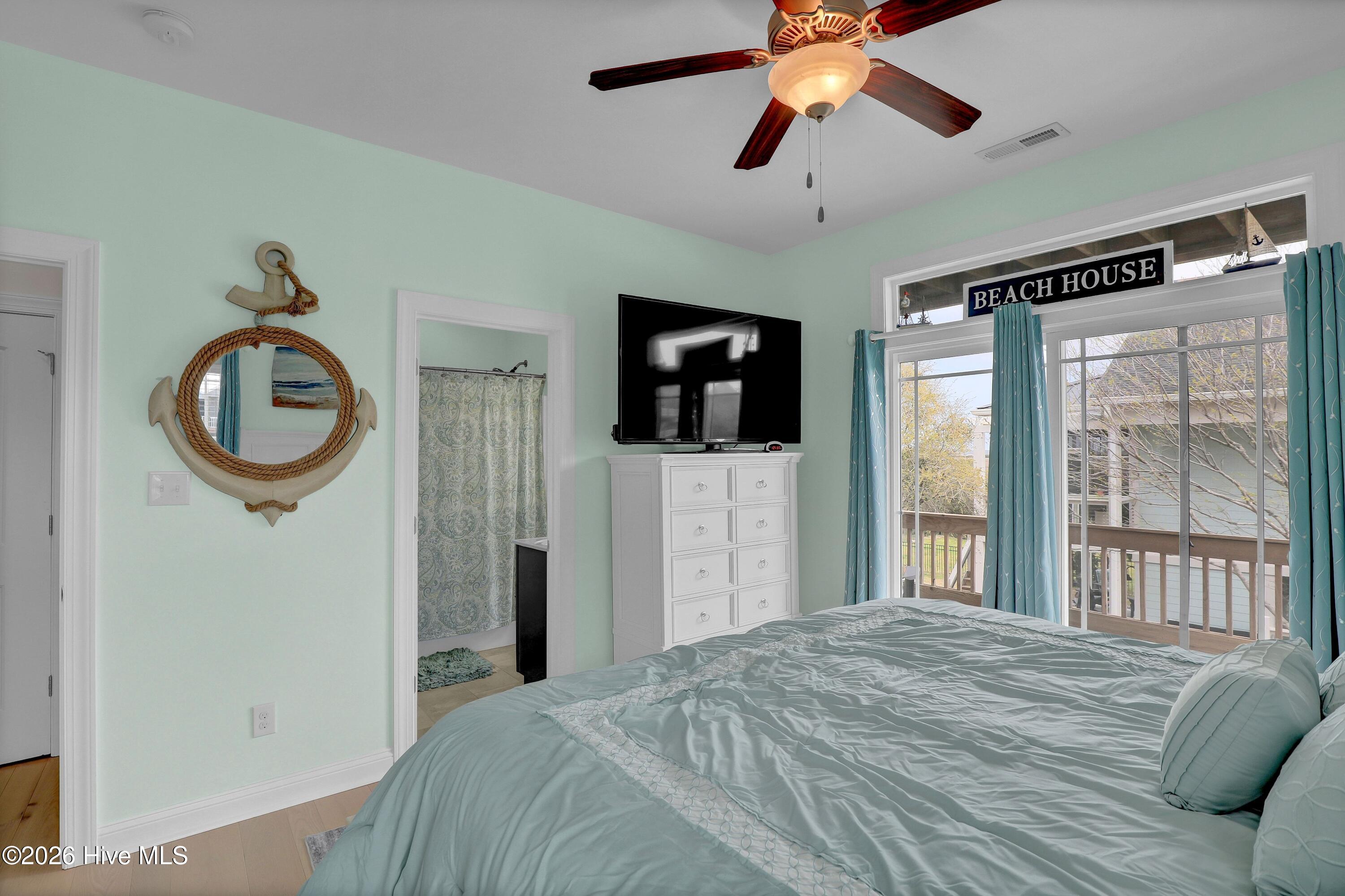 100564246 | Photo 27