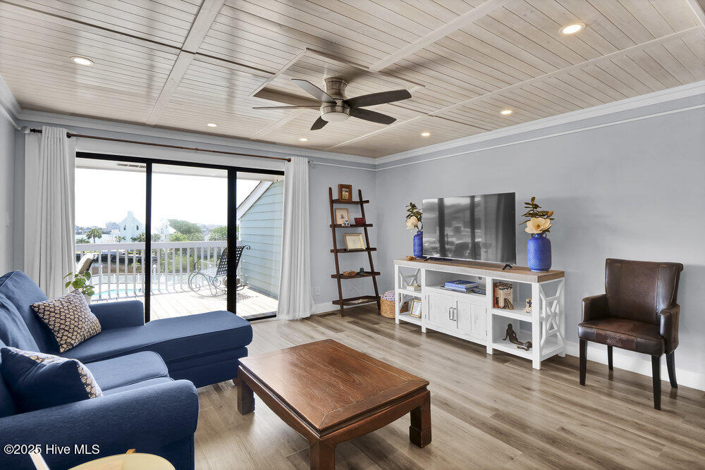 109 Teakwood Drive 802, Carolina Beach, NC 28428 – photo 6: 003_p1400749_200
