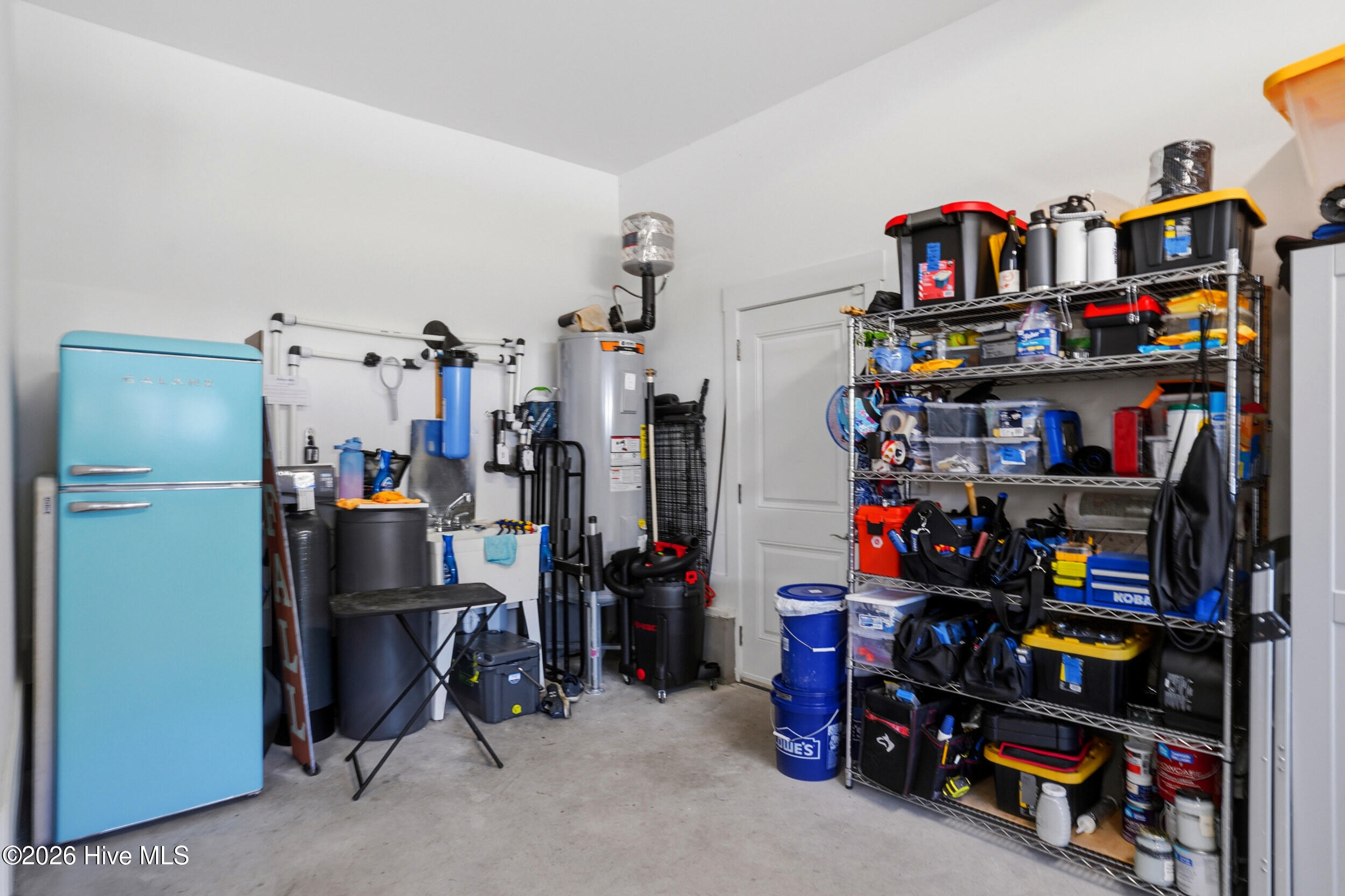 100565471 | Photo 59