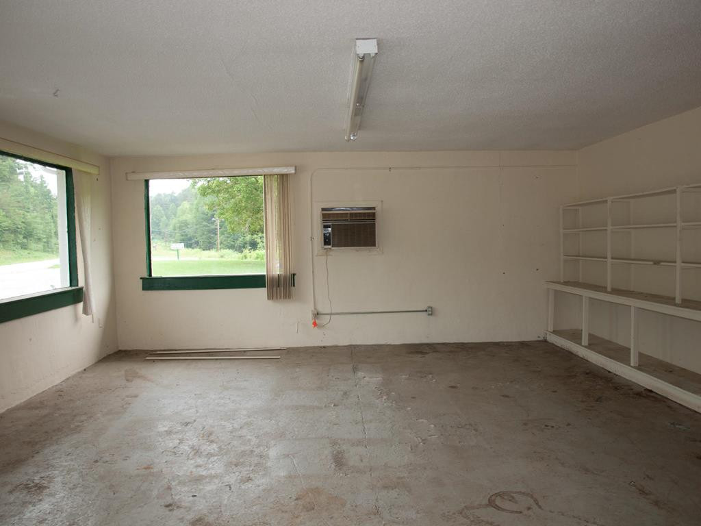 Exterior photo of 16245 W US Highway 64, Murphy, NC 28906. MLS: 98544438