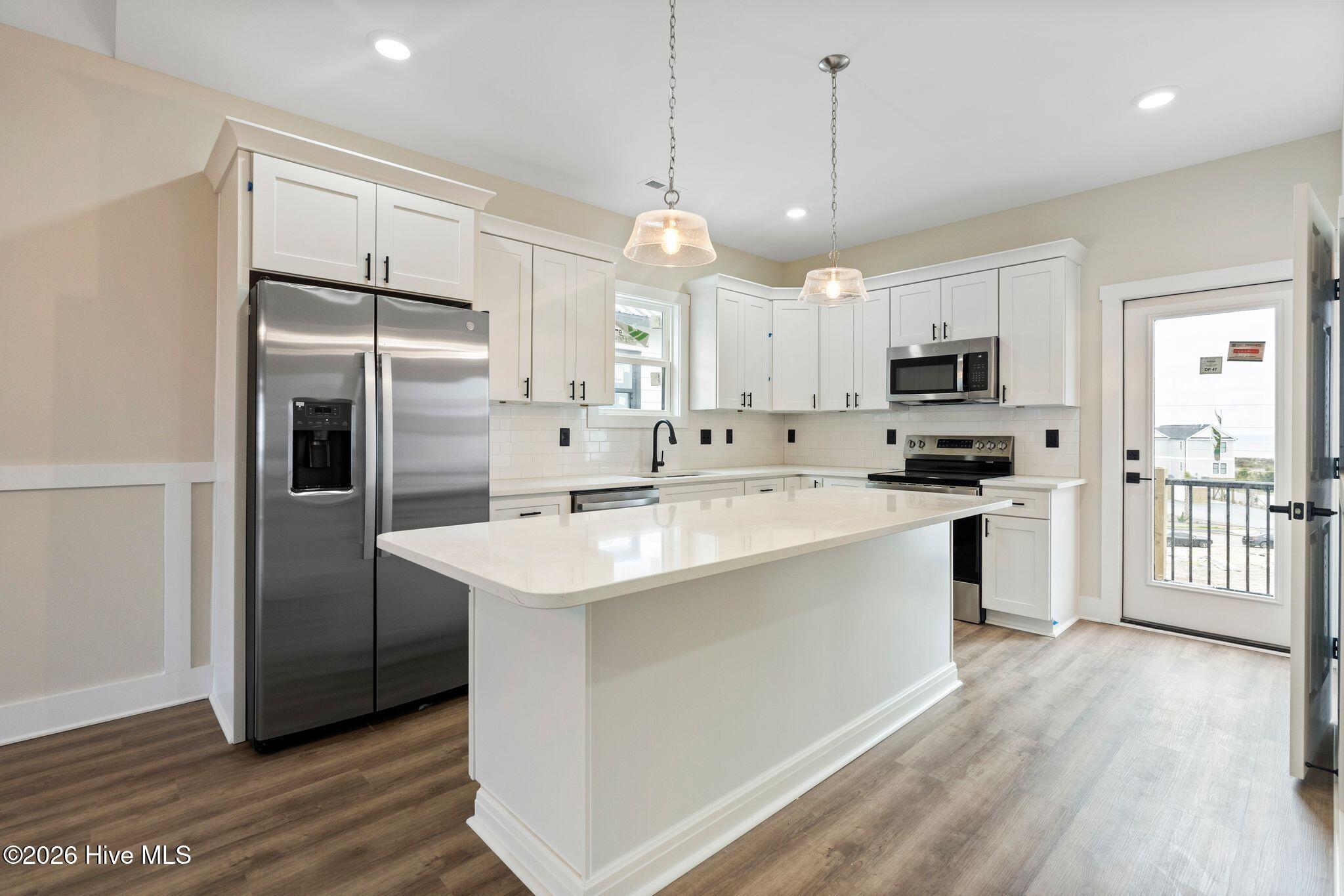 209 Shell Road UNIT 3b, Surf City, NC, 28445