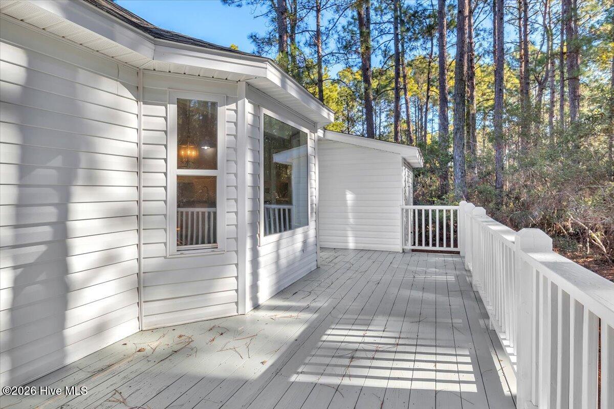 100556413 | Photo 46