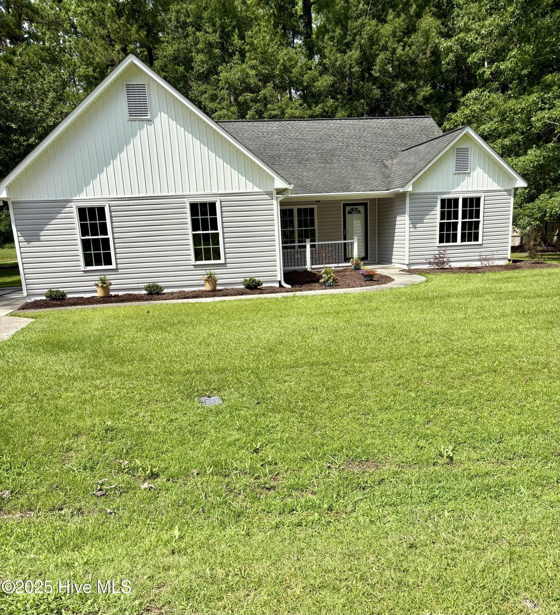 Property at 106 Waterside Drive