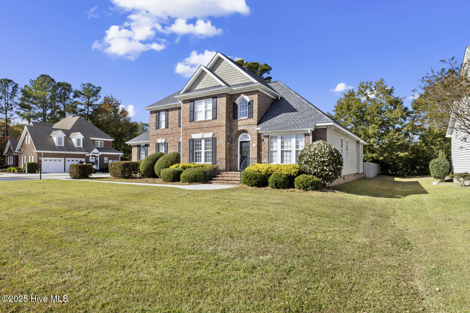 300 Drayton Hall, Jacksonville, NC 28540 – photo 3: drayton-3