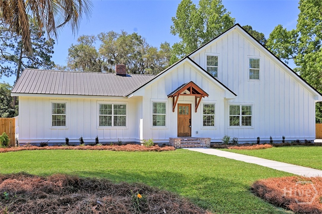 27 Pine Drive