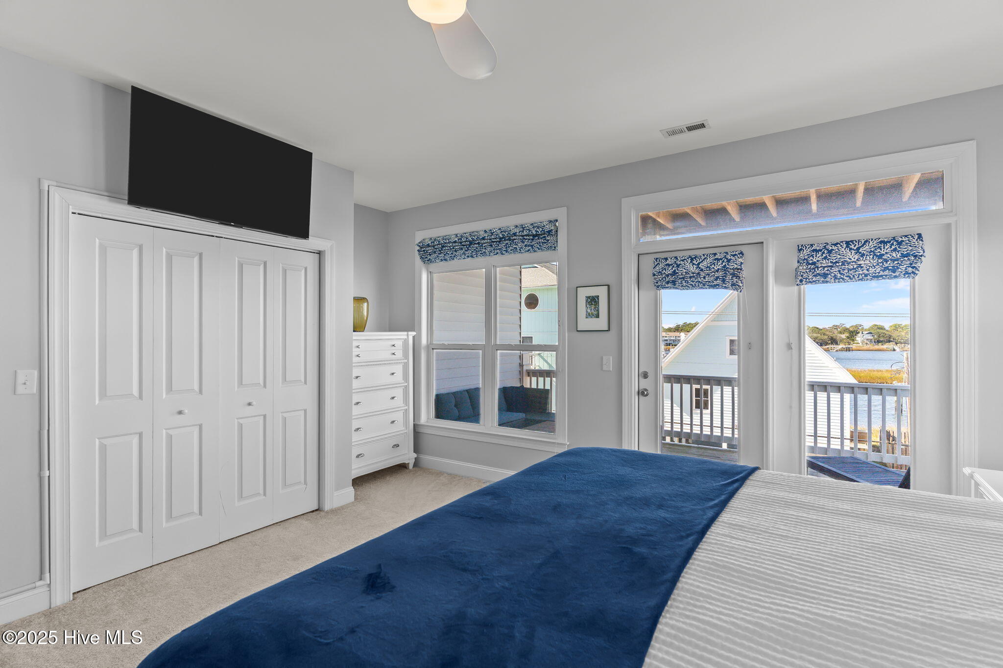 100540716 | Photo 19