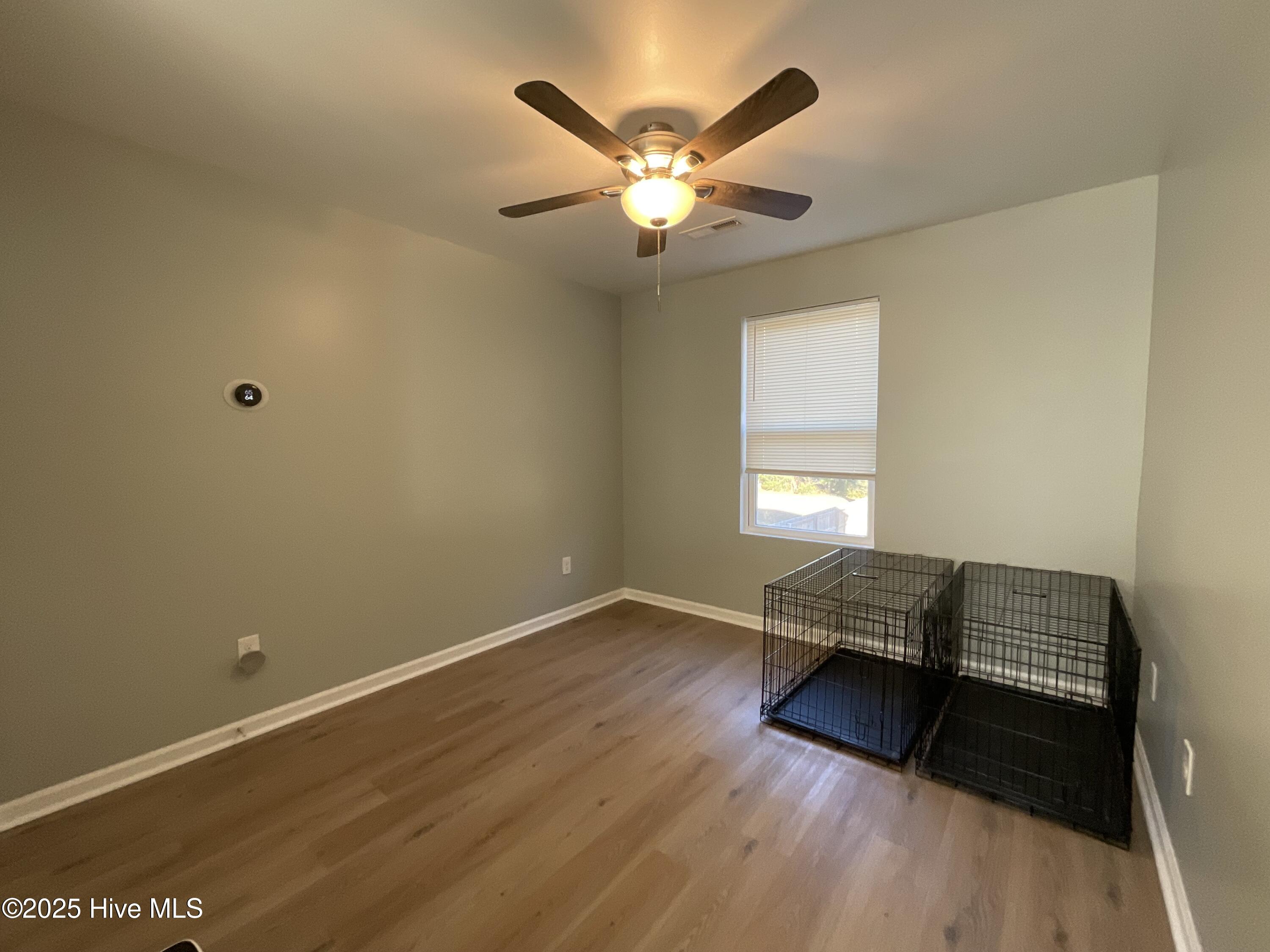 100545677 | Photo 14