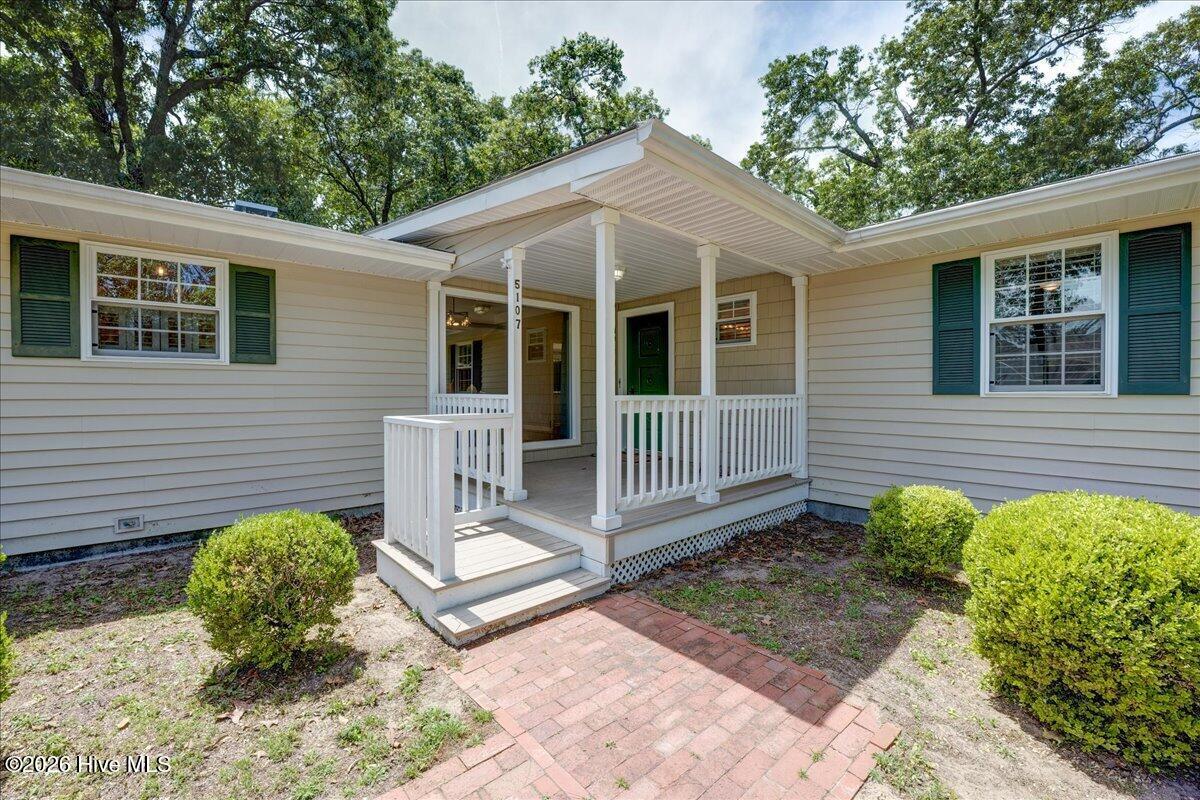 5107 White Oak Drive,Trent Woods