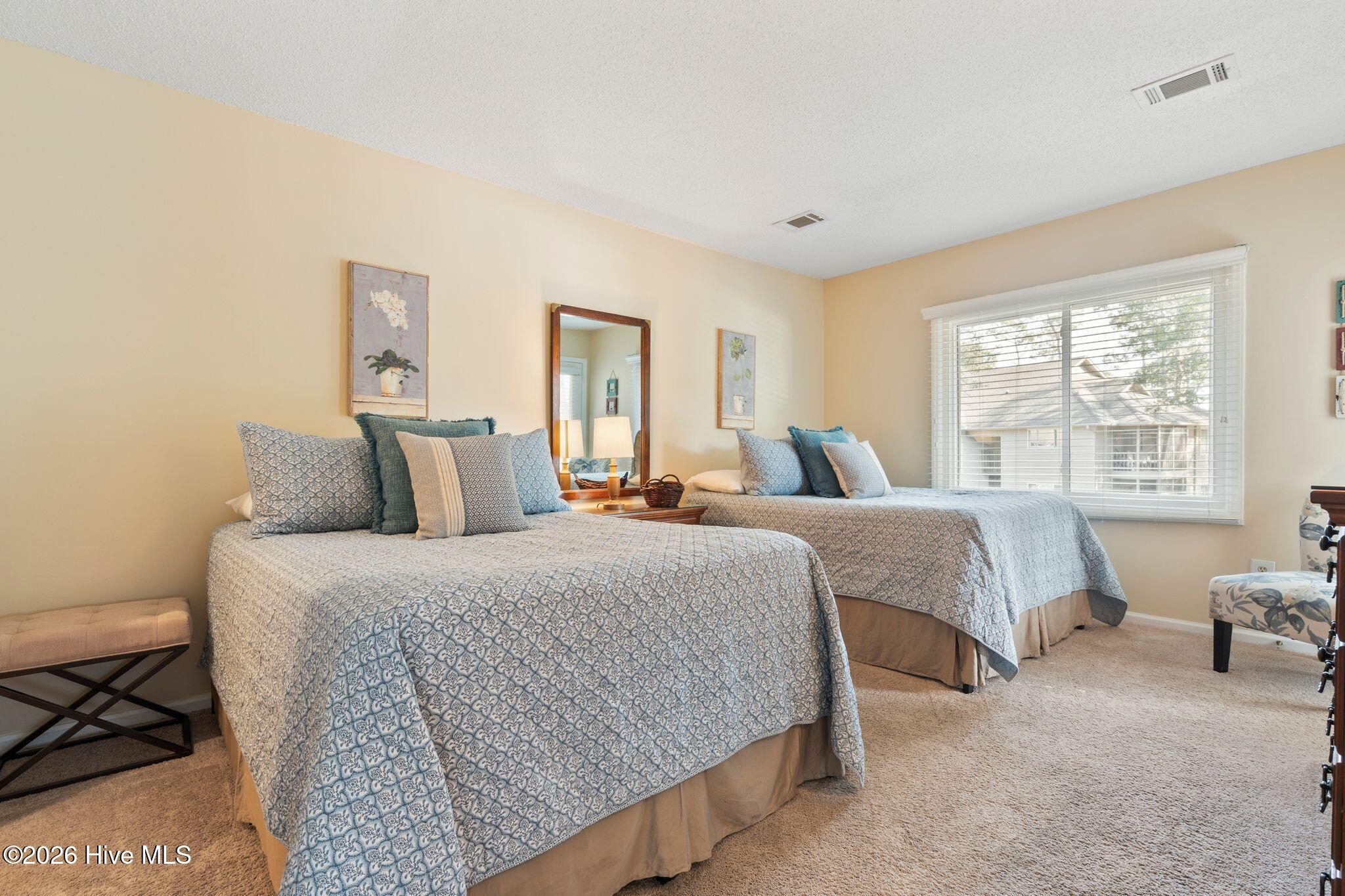 100552721 | Photo 17