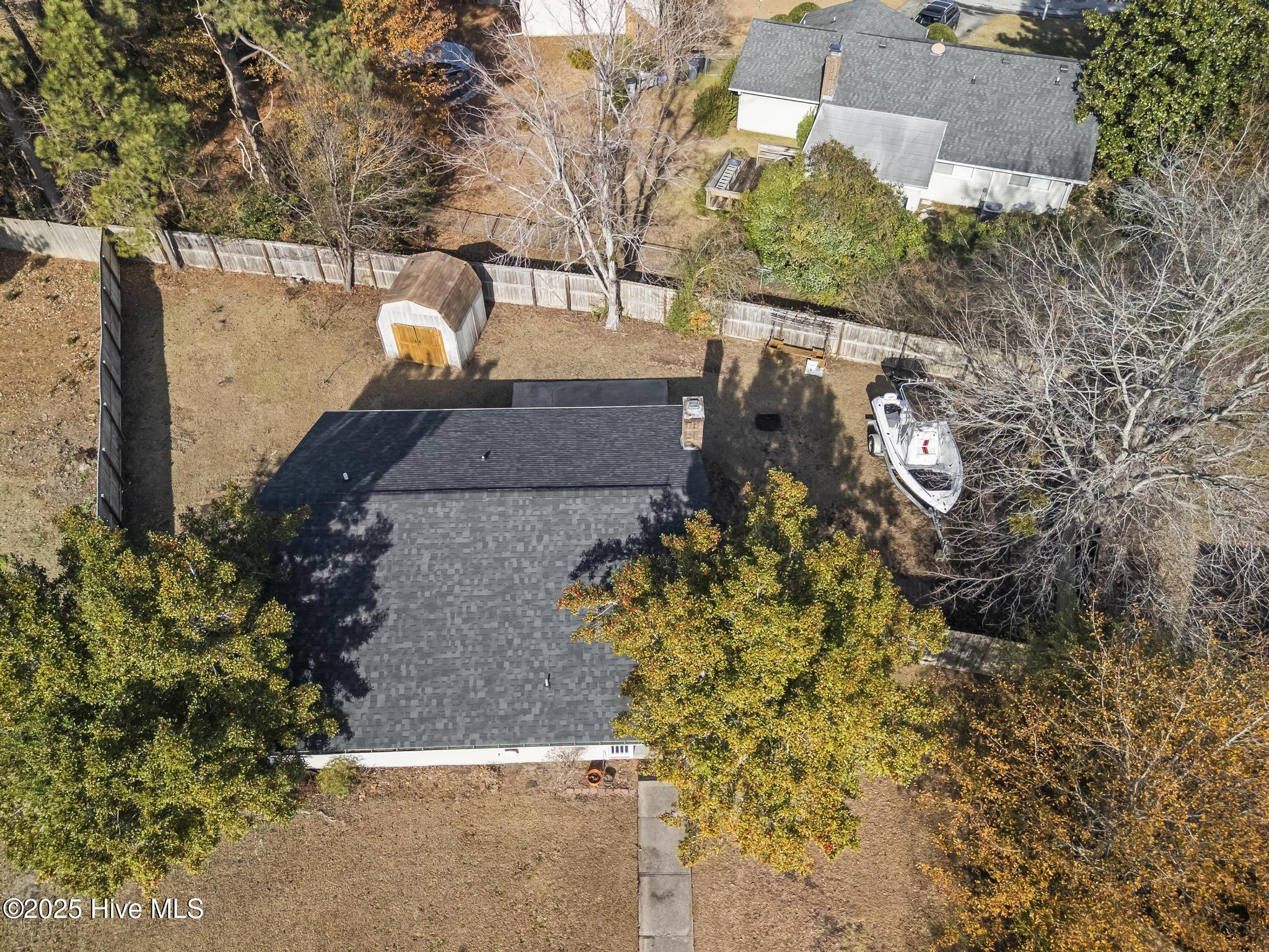 100546542 | Photo 25