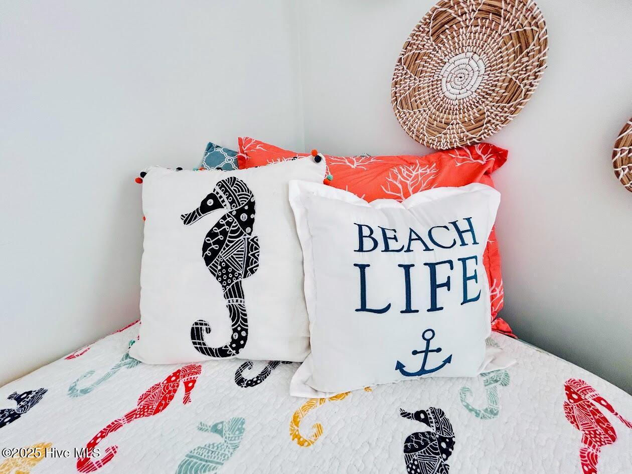 100534064 | Photo 30