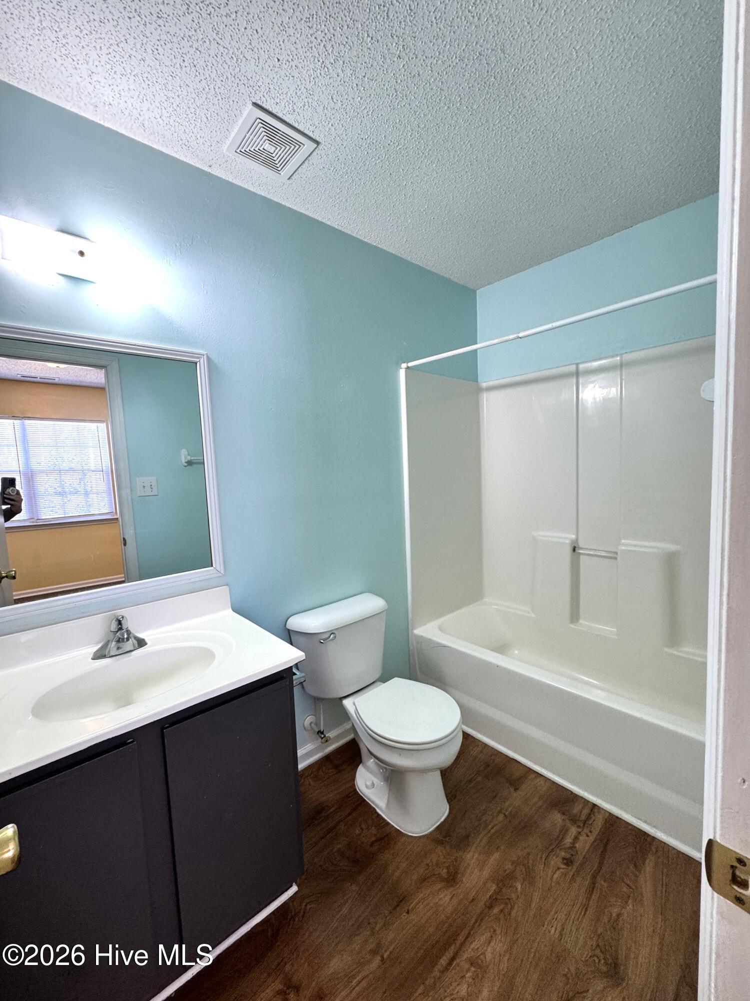 100552993 | Photo 13