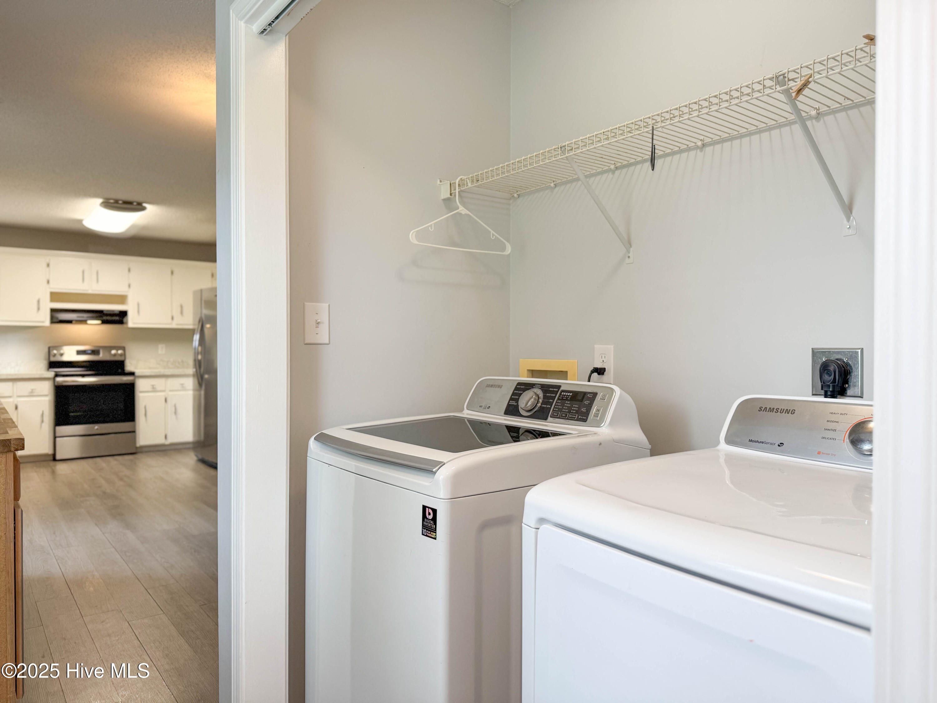 125 Kanton Drive, Jacksonville, NC 28540 – photo 13: Photo Sep 08 2025, 12 08 49 PM
