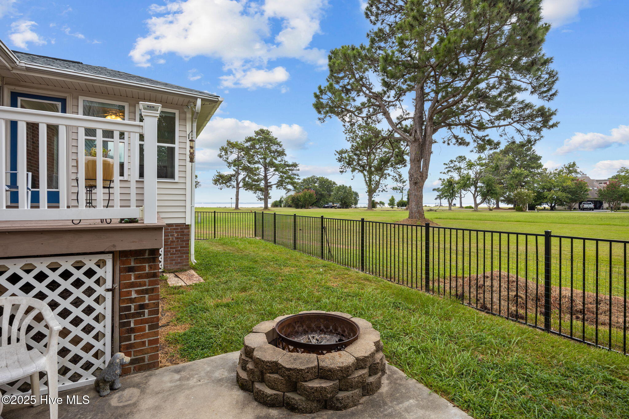 5302 Bogue Drive, Oriental, NC, 28571