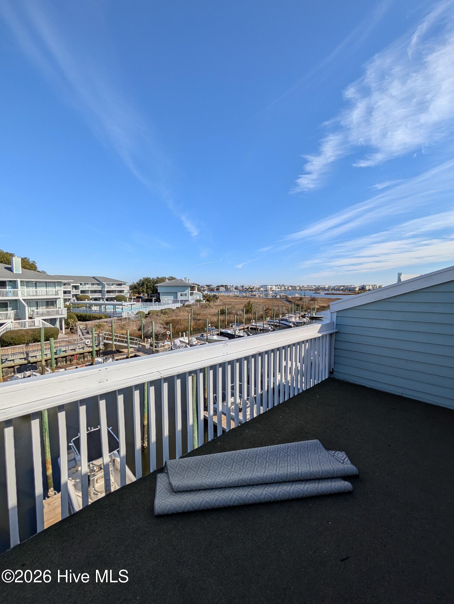 100551663 | Photo 17