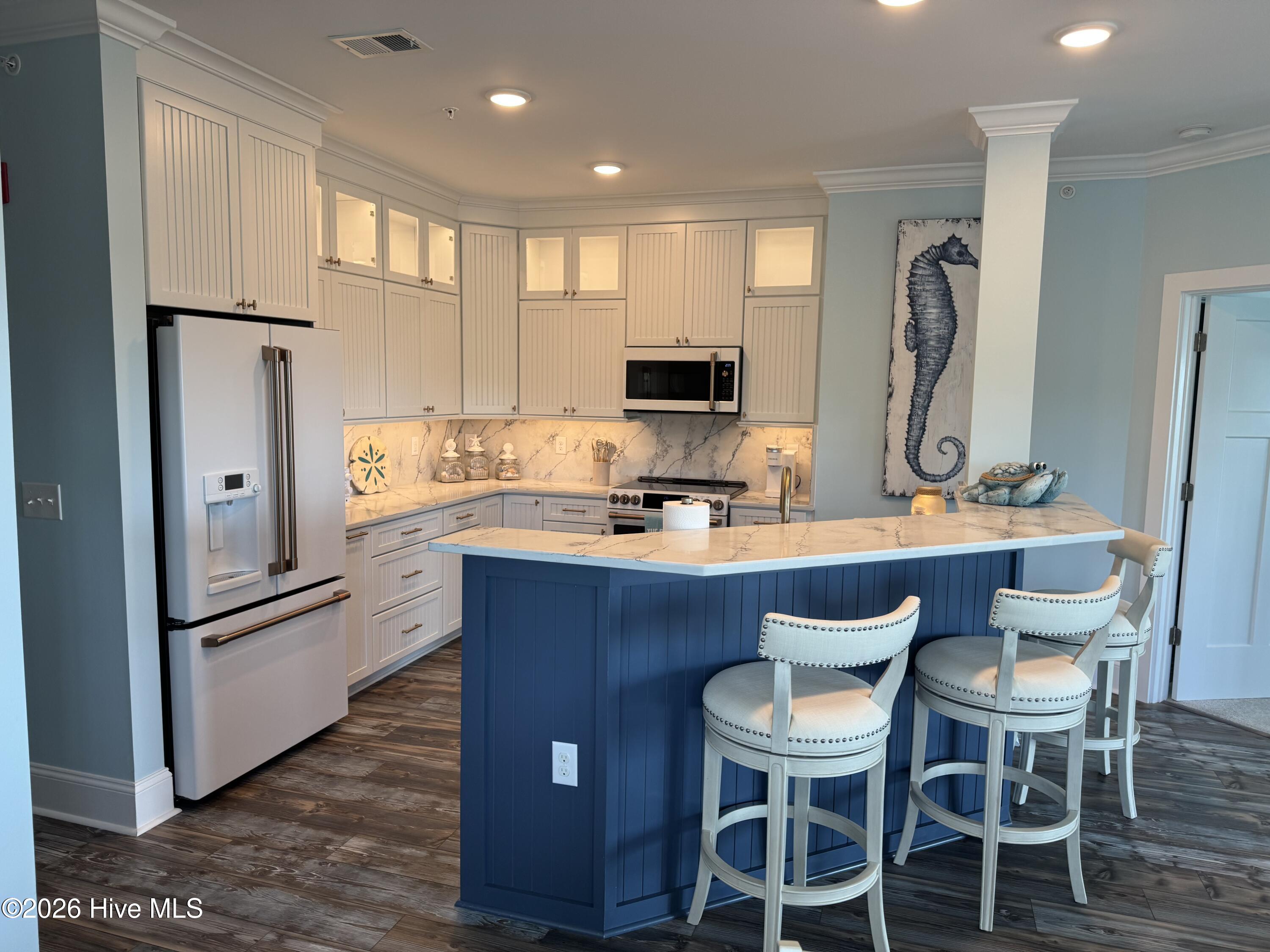 100522924 | Photo 13