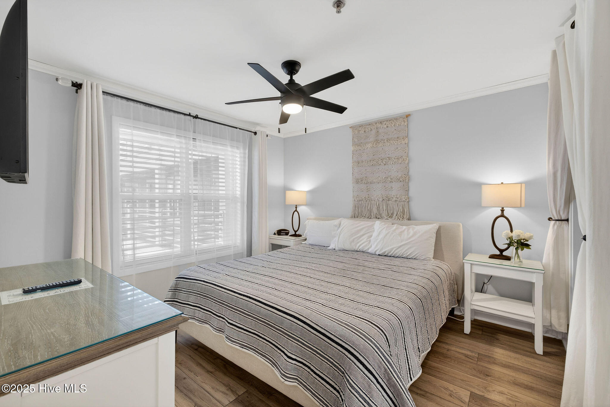 100545896 | Photo 13