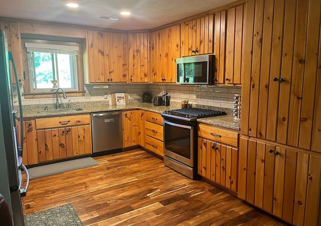 50 Flax Drive, Murphy, NC 28906 Listing Photo  8