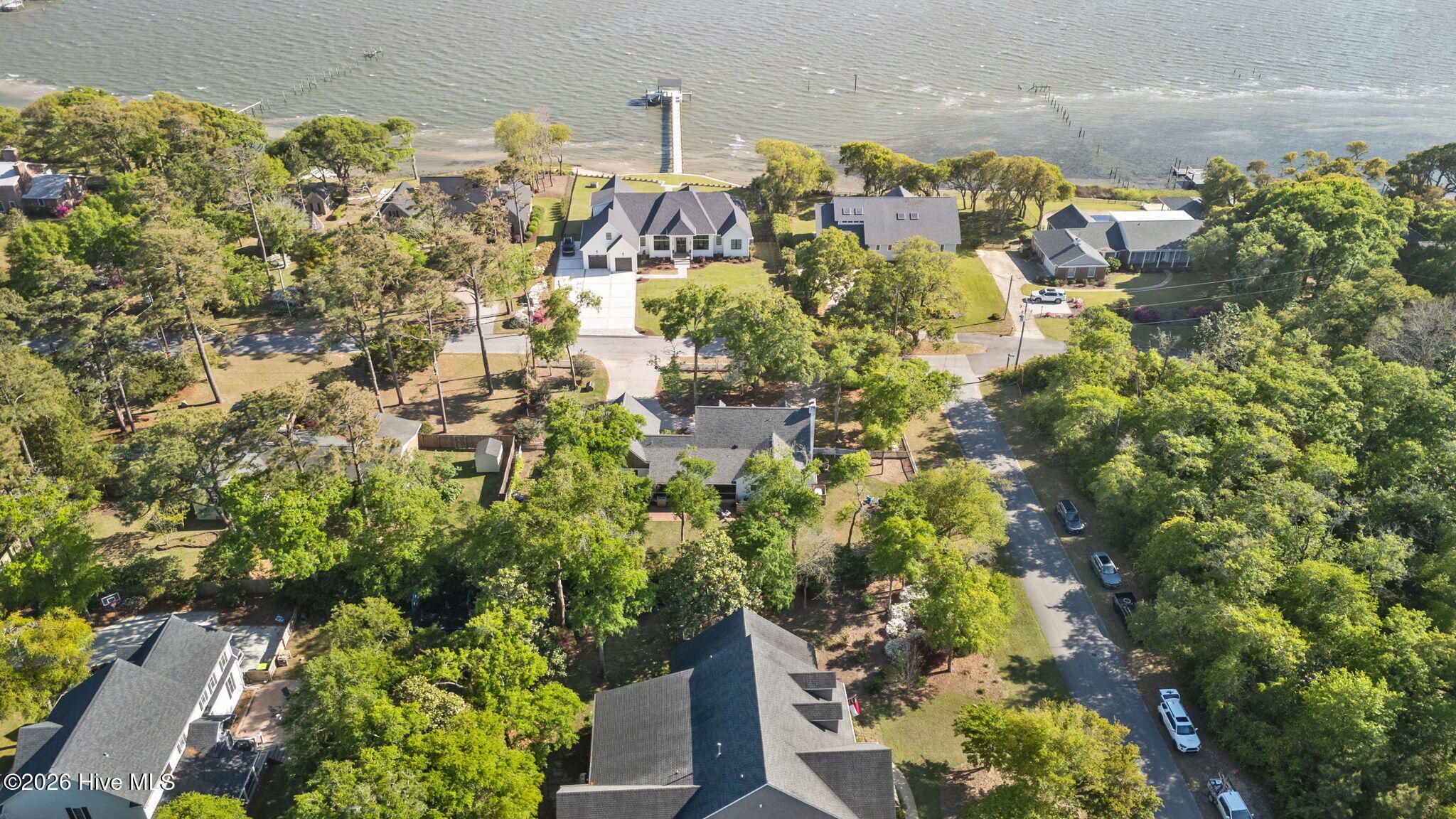 218 Lands End Road,Morehead City