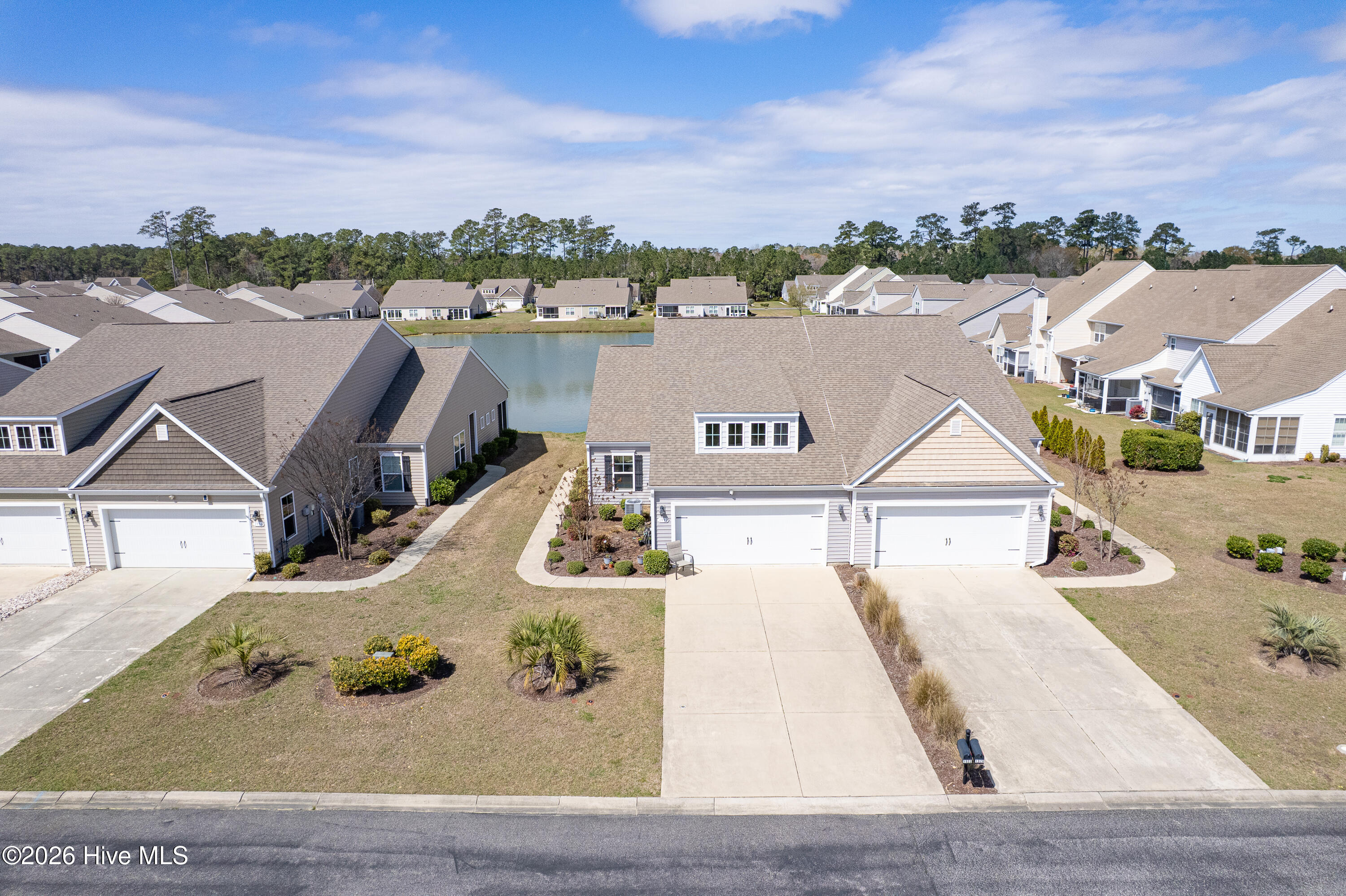 100560714 | Photo 31