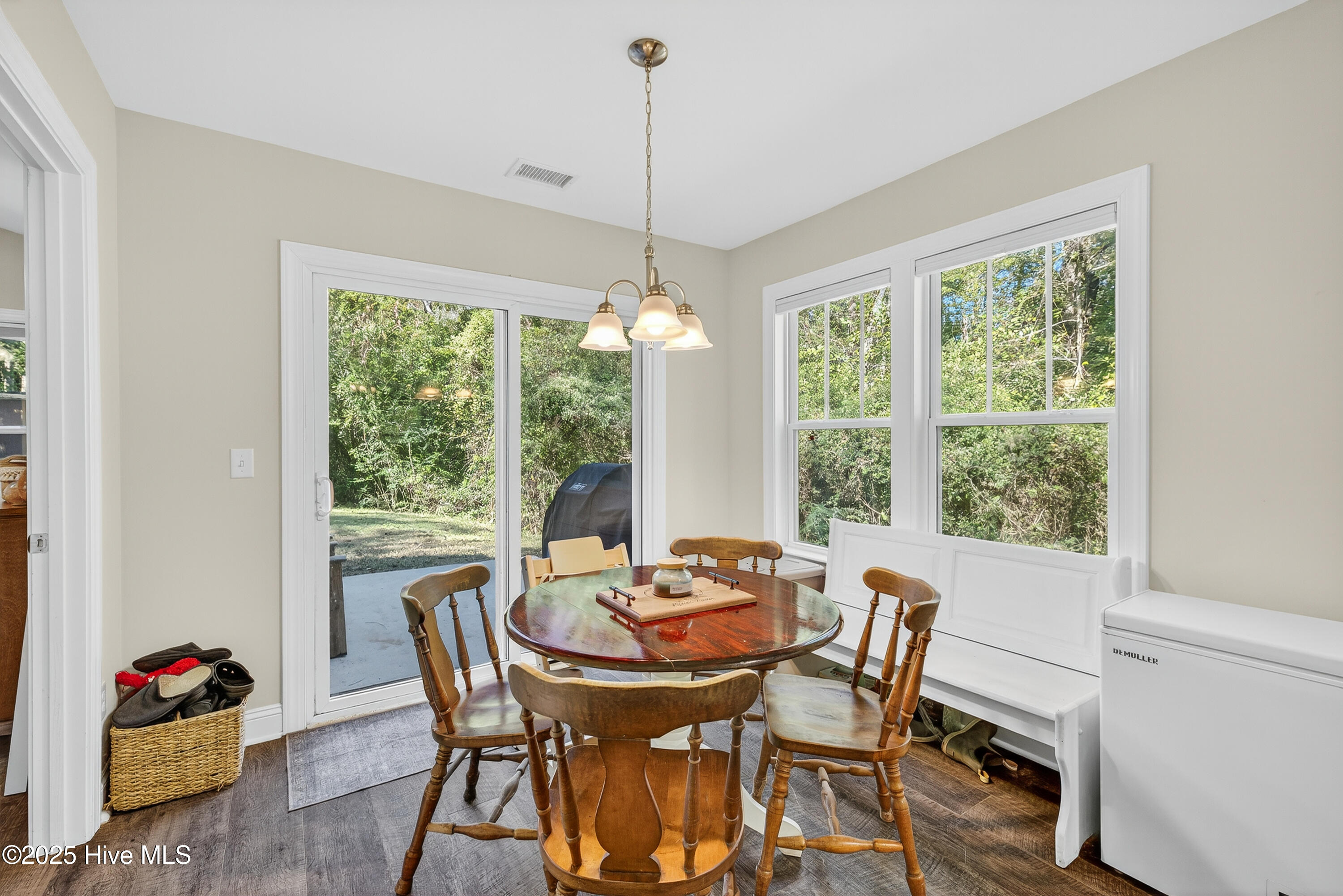 100554720 | Photo 17