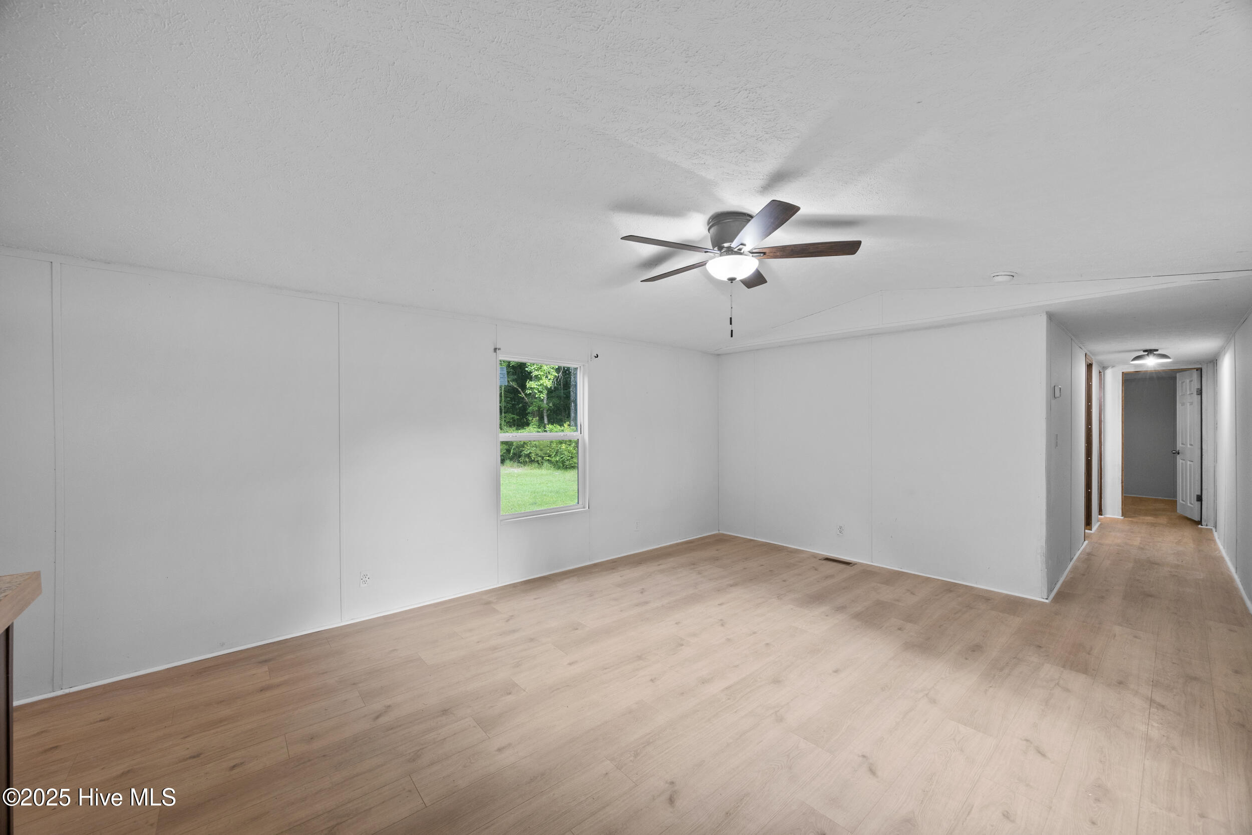 325 Messer Loop Road, Burgaw, NC 28425 – photo 11: 004_E8VS