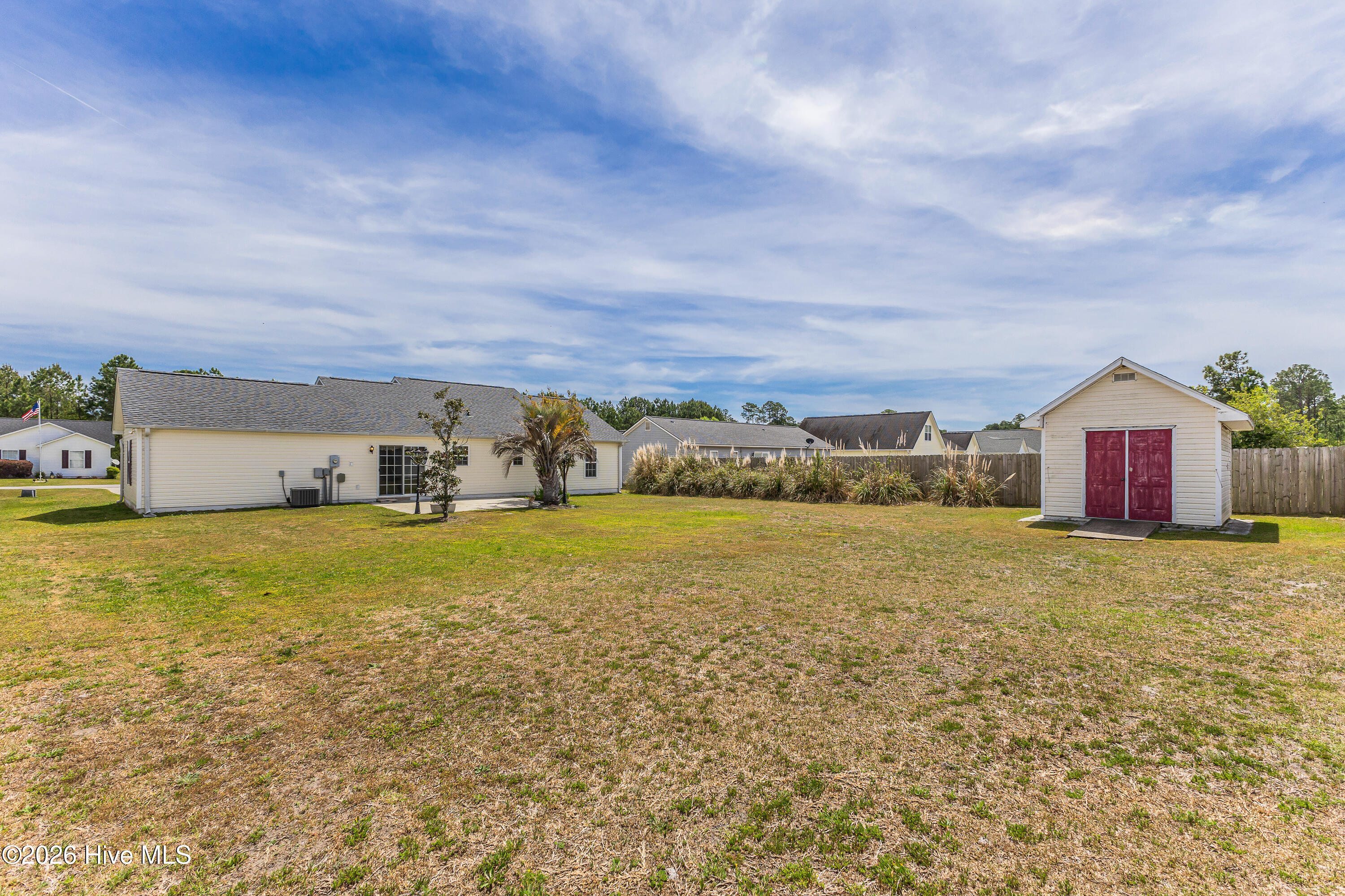 100566920 | Photo 28