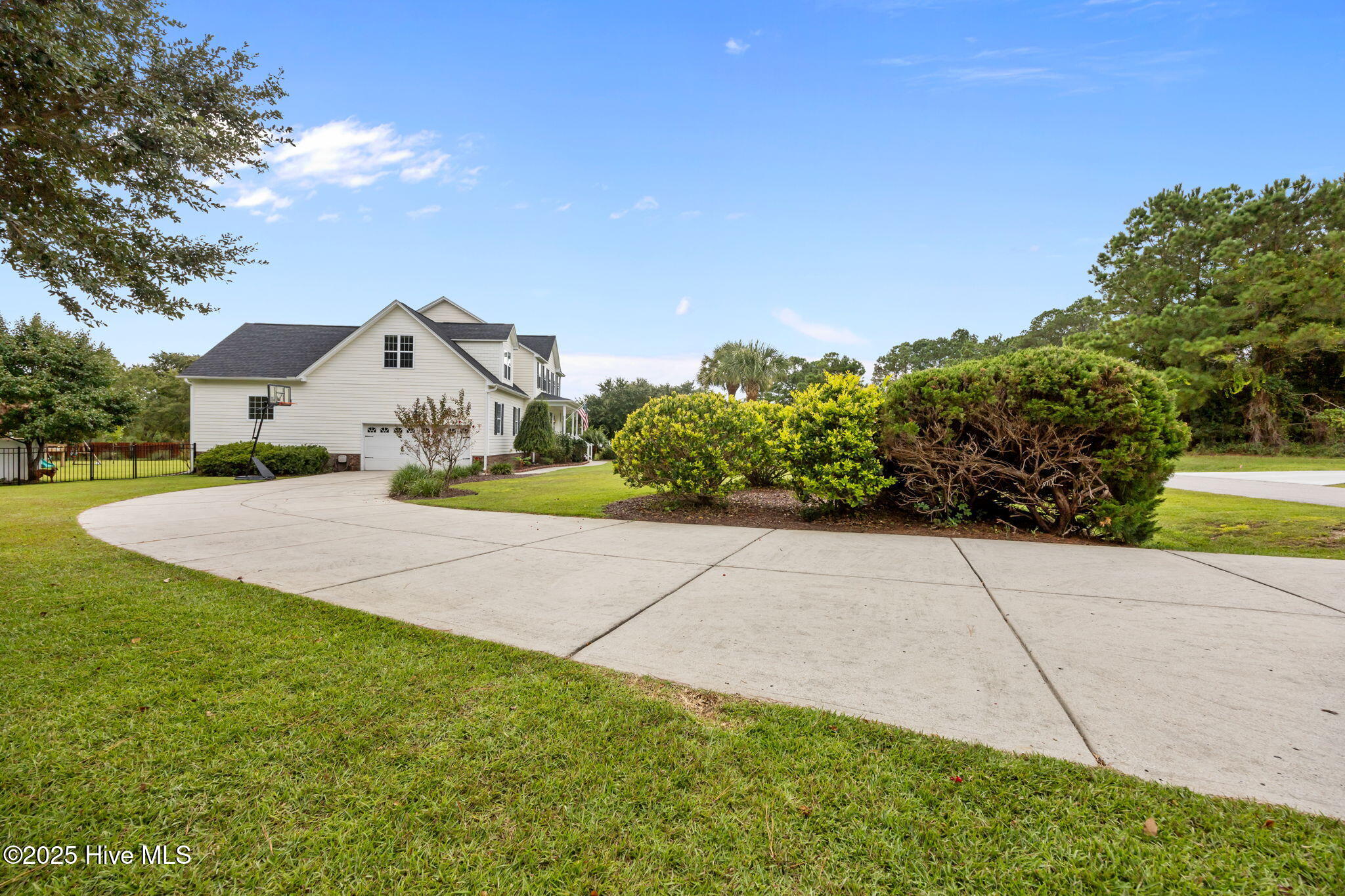 100530646 | Photo 51