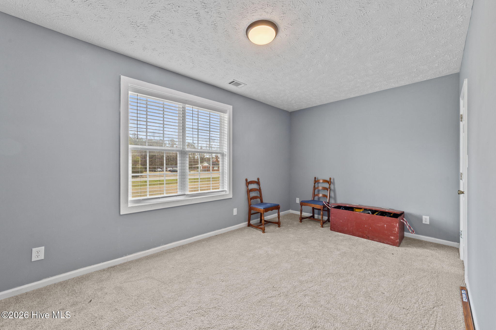 100559045 | Photo 18